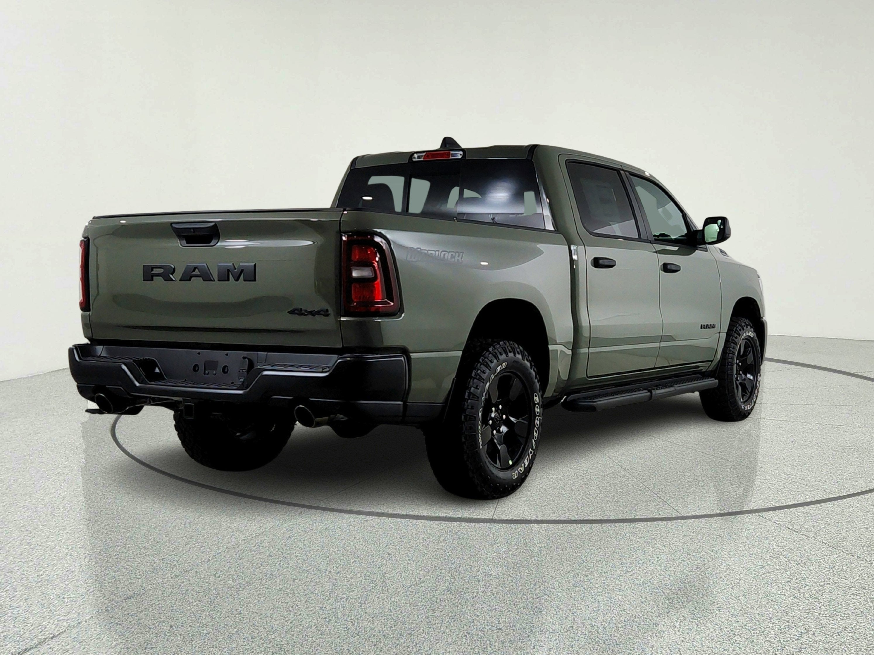 2026 RAM Ram 1500 2026 RAM 1500 TRADESMAN CREW CAB 4DR 144.5 WB 4WD