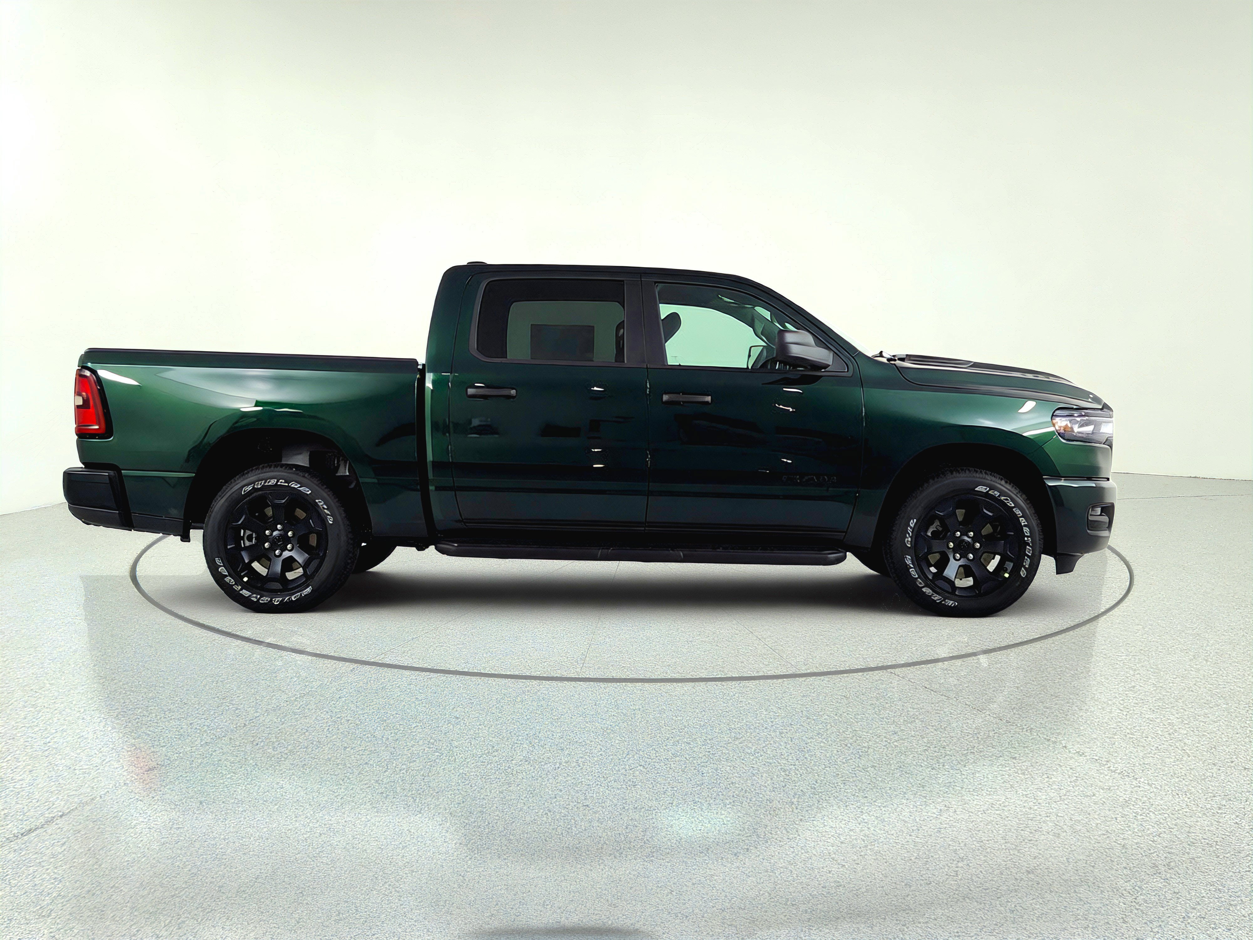 2026 RAM Ram 1500 Express