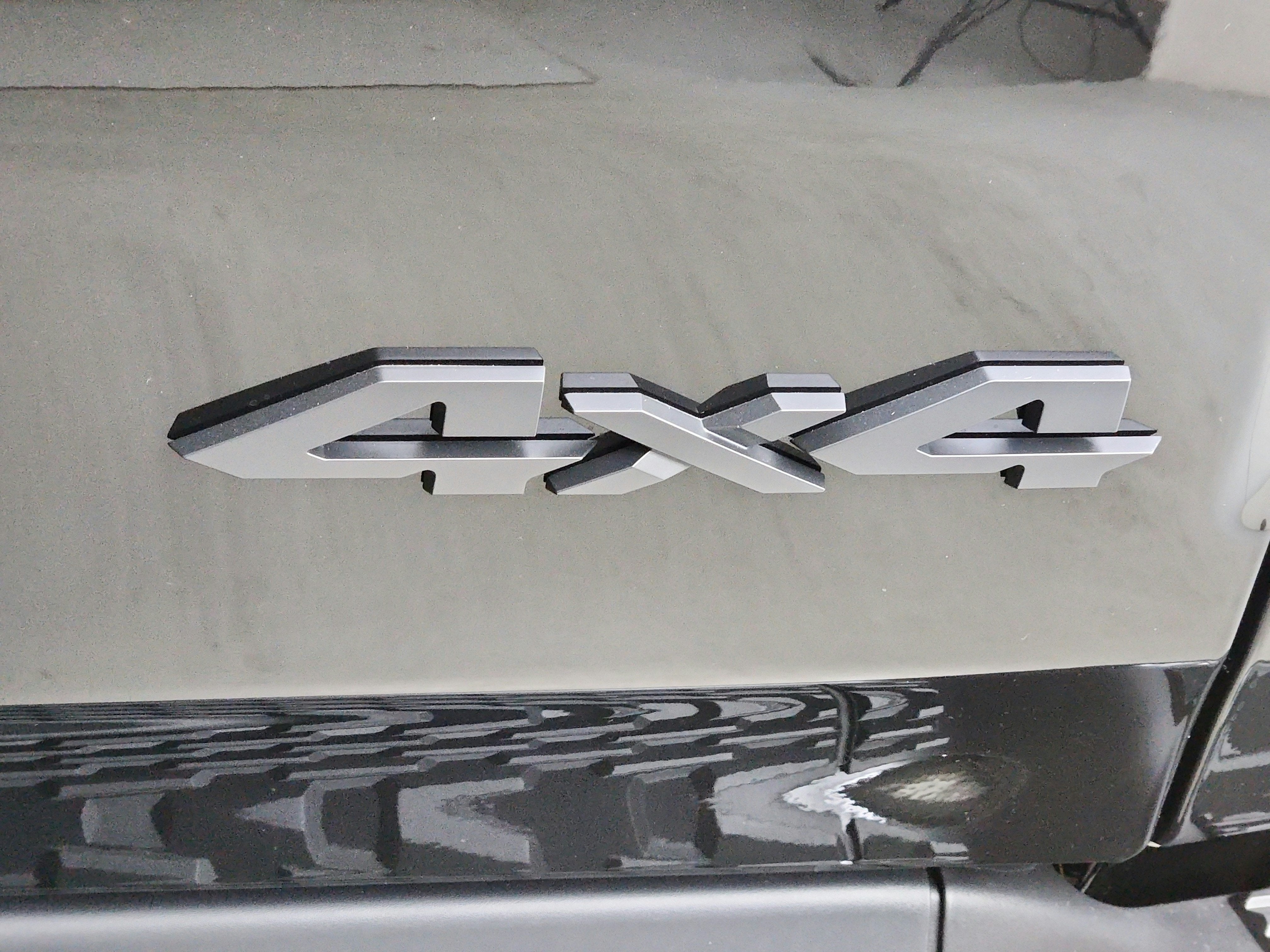 2027 RAM Ram 1500 Express 4x4 Crew Cab 5'7" Box