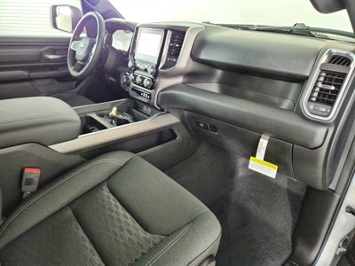 2026 RAM Ram 1500 RAM 1500 TRADESMAN CREW CAB 4X4 (144.5 IN WB 5 FT 7 IN BOX)