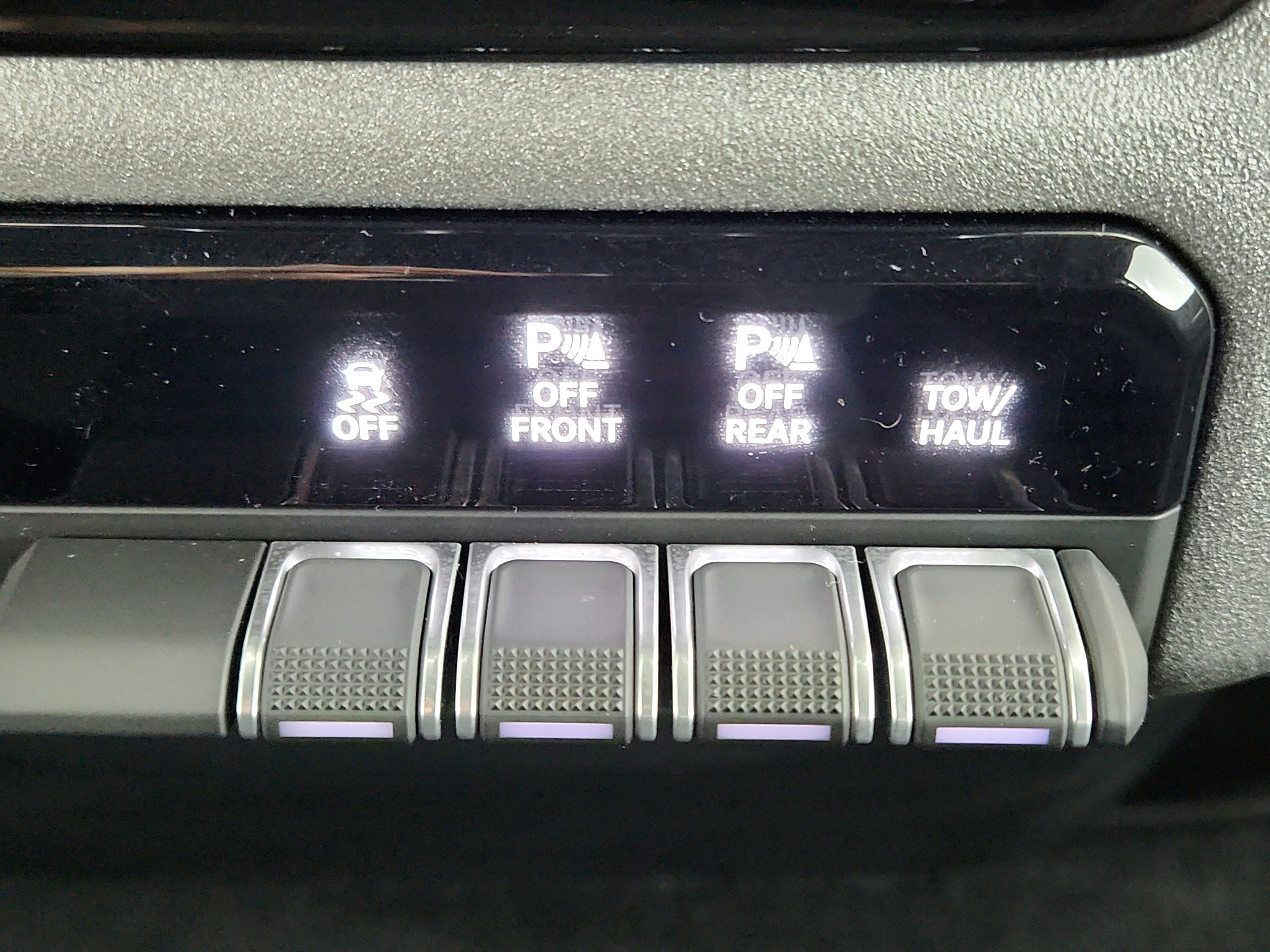 2027 RAM Ram 1500 Warlock 4x4 Crew Cab 5'7" Box