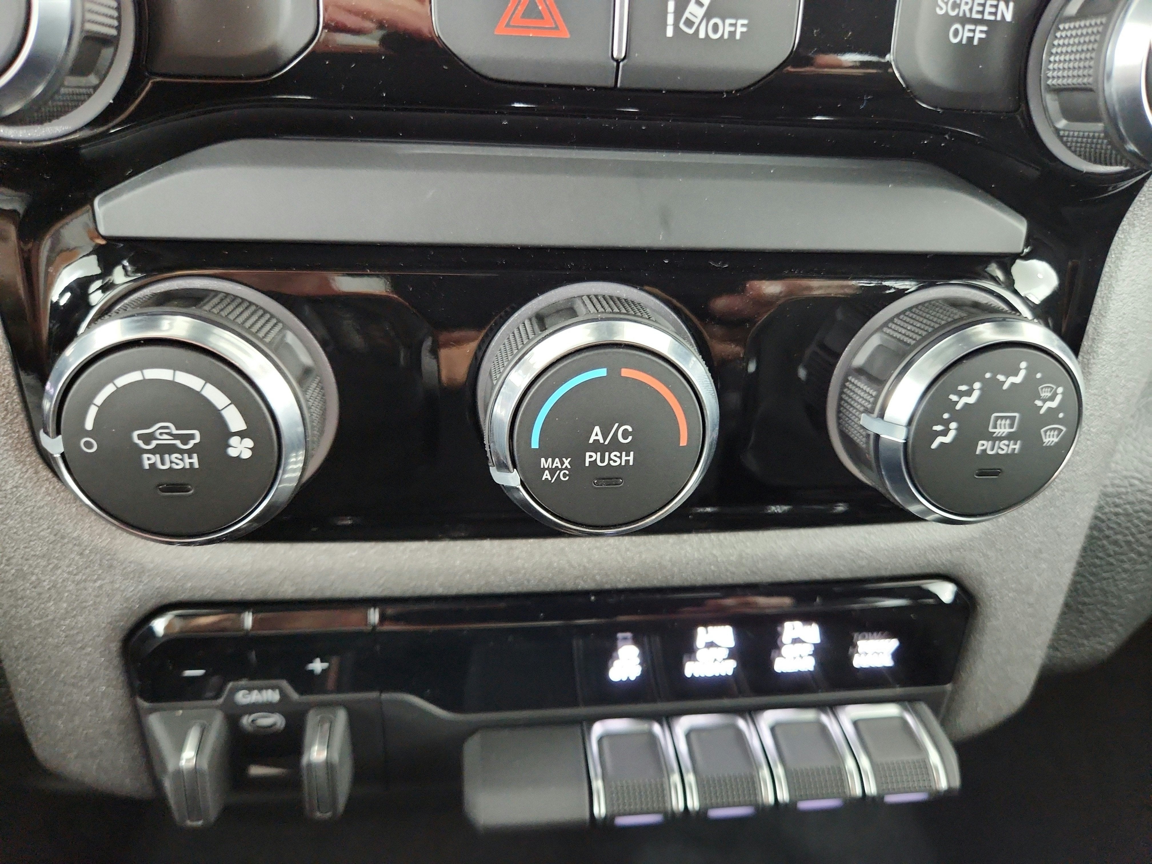 2027 RAM Ram 1500 Warlock 4x4 Crew Cab 5'7" Box