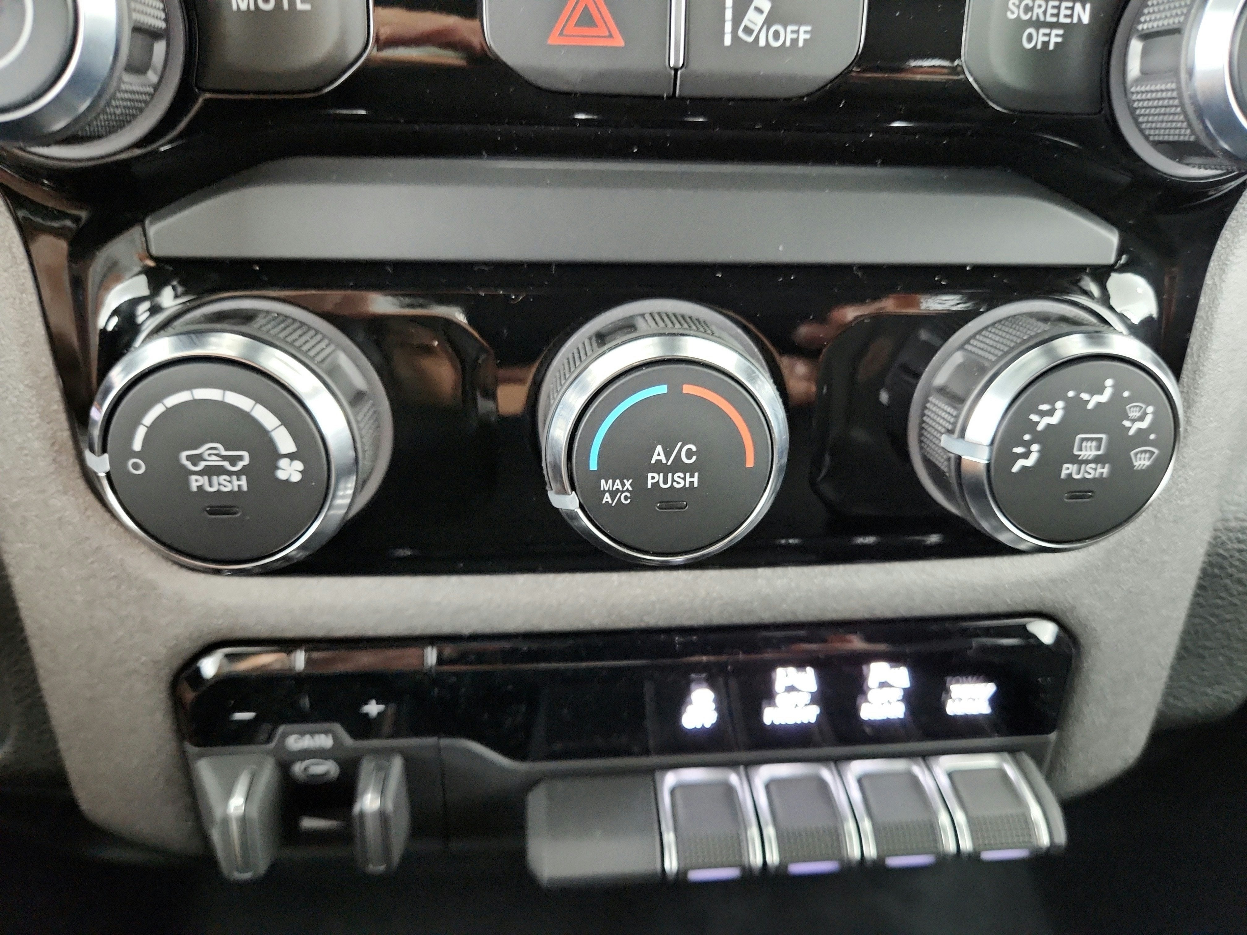 2027 RAM Ram 1500 Warlock 4x4 Crew Cab 5'7" Box