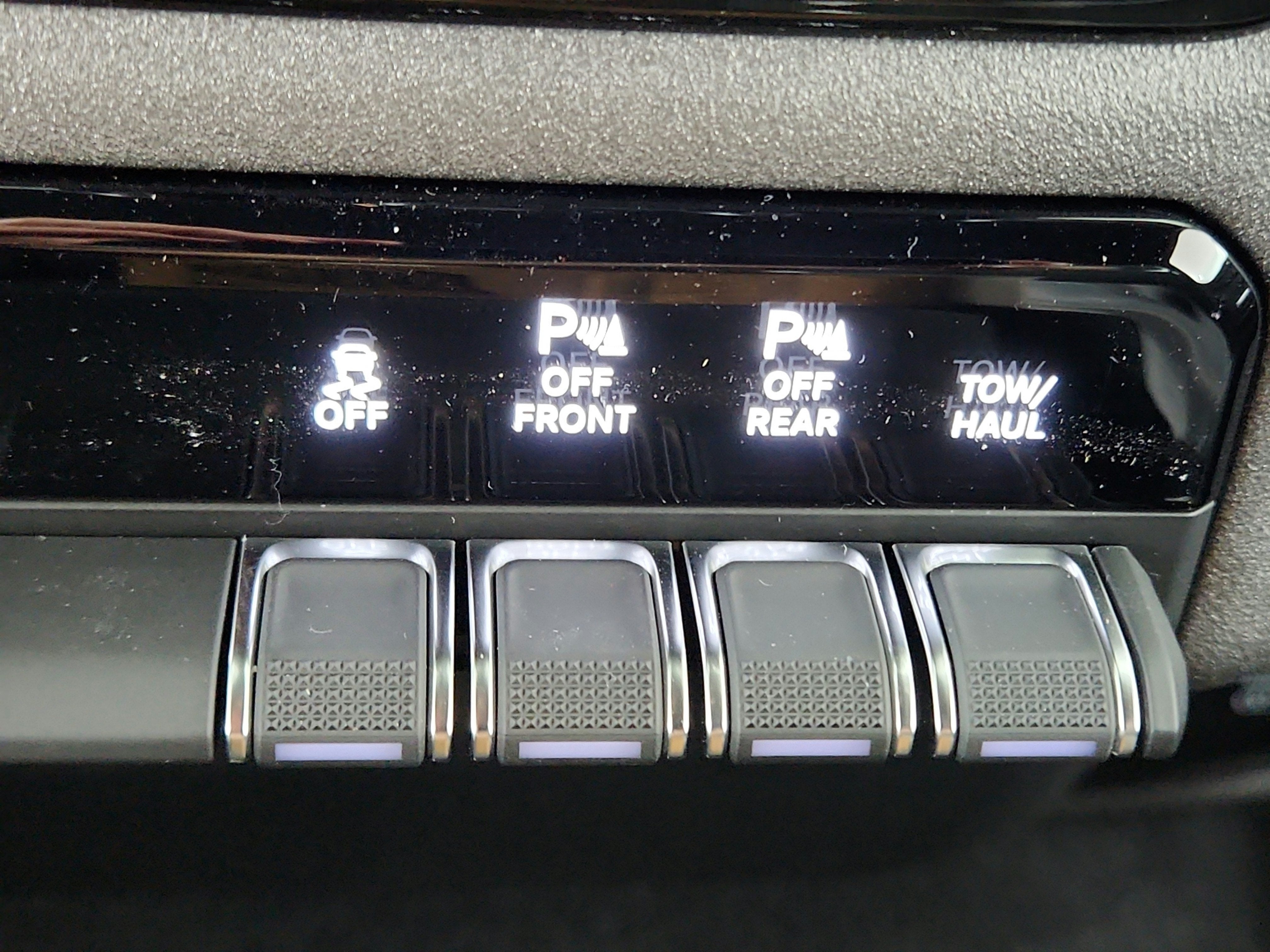 2027 RAM Ram 1500 Warlock 4x4 Crew Cab 5'7" Box