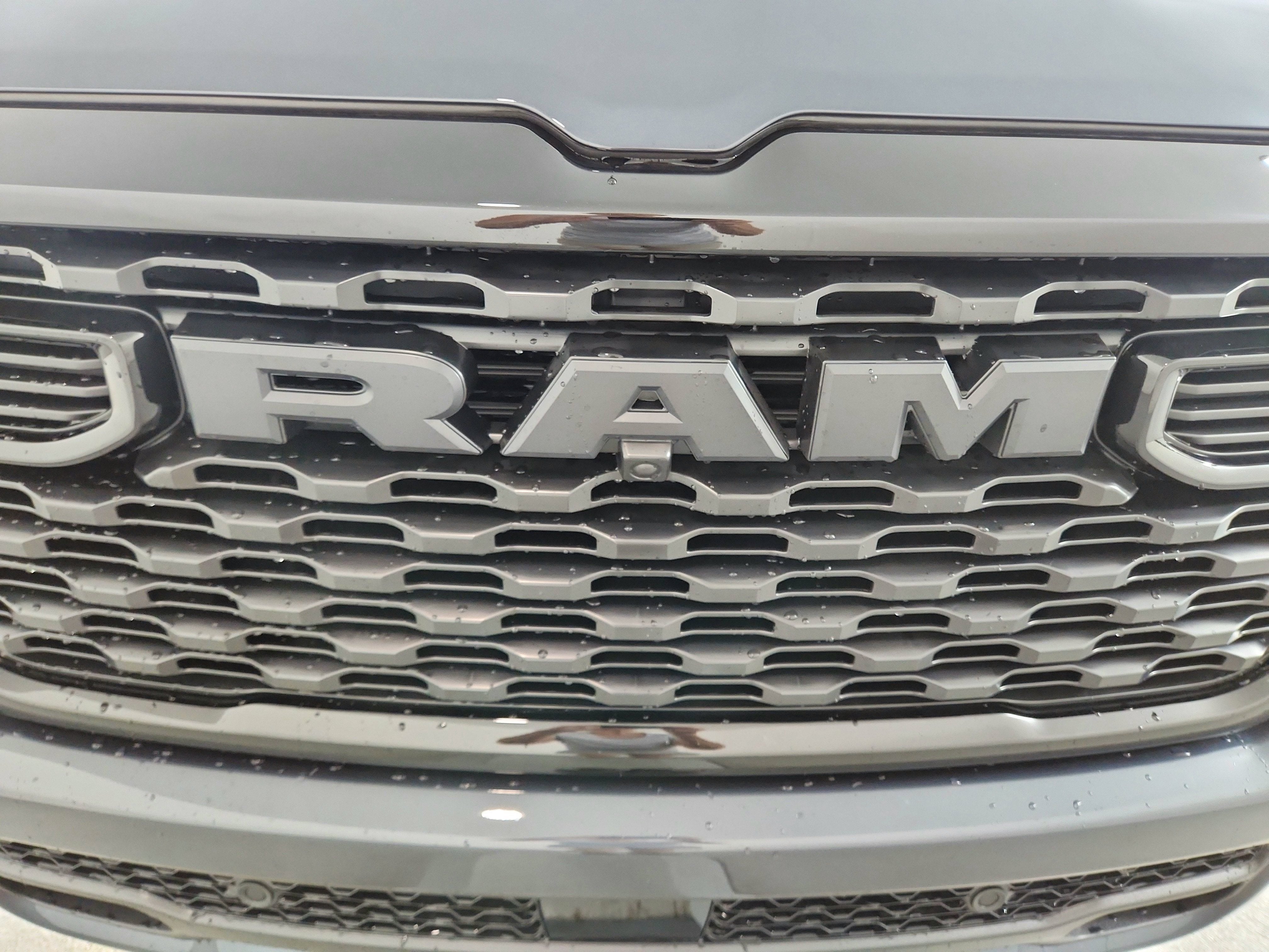 2026 RAM Ram 1500 Express