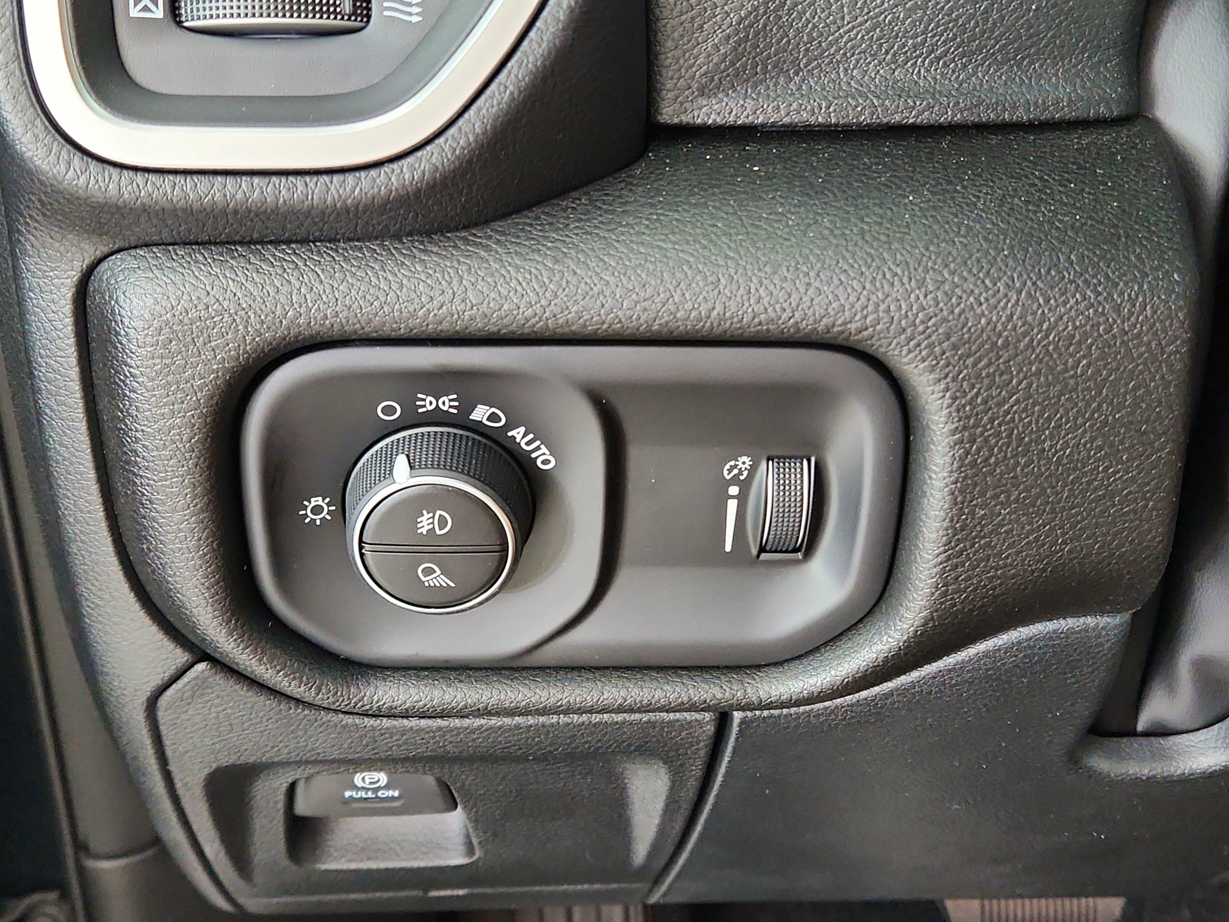 2026 RAM Ram 1500 Express