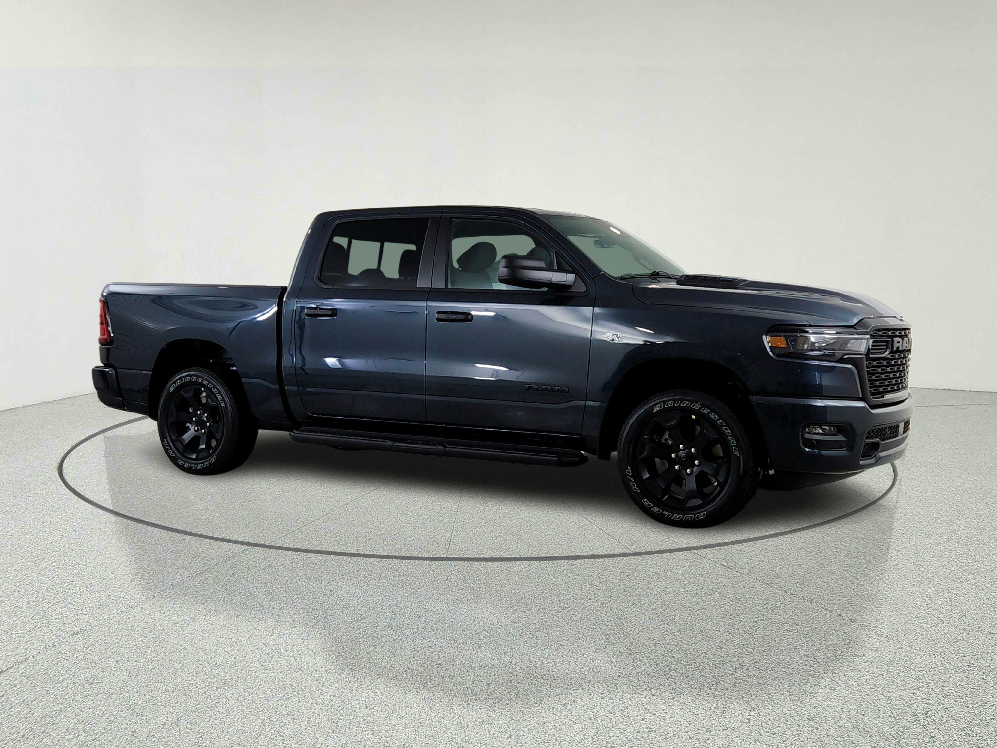 2026 RAM Ram 1500 RAM 1500 TRADESMAN CREW CAB 4X4 (144.5 IN WB 5 FT 7 IN BOX)
