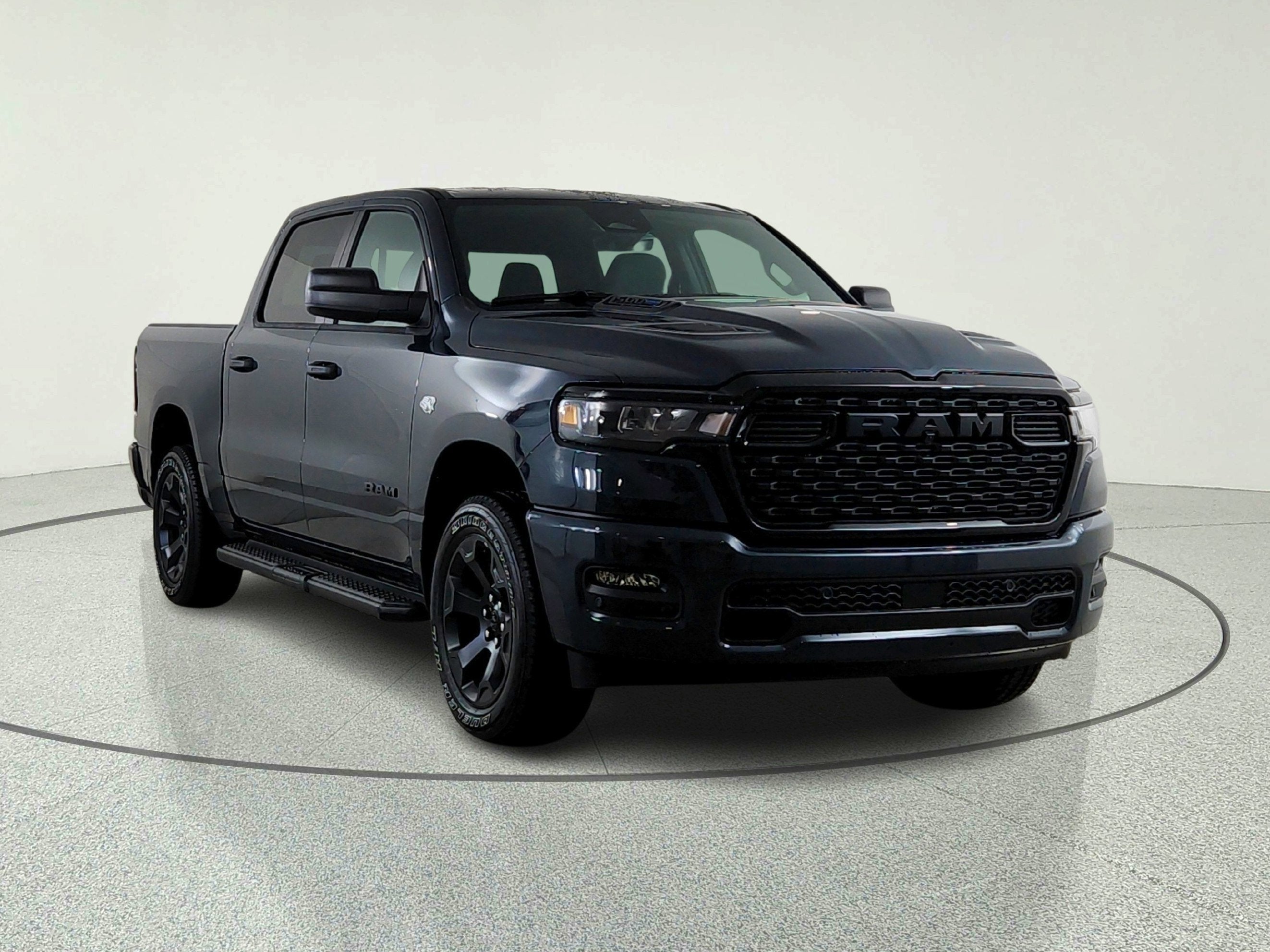 2026 RAM Ram 1500 RAM 1500 TRADESMAN CREW CAB 4X4 (144.5 IN WB 5 FT 7 IN BOX)