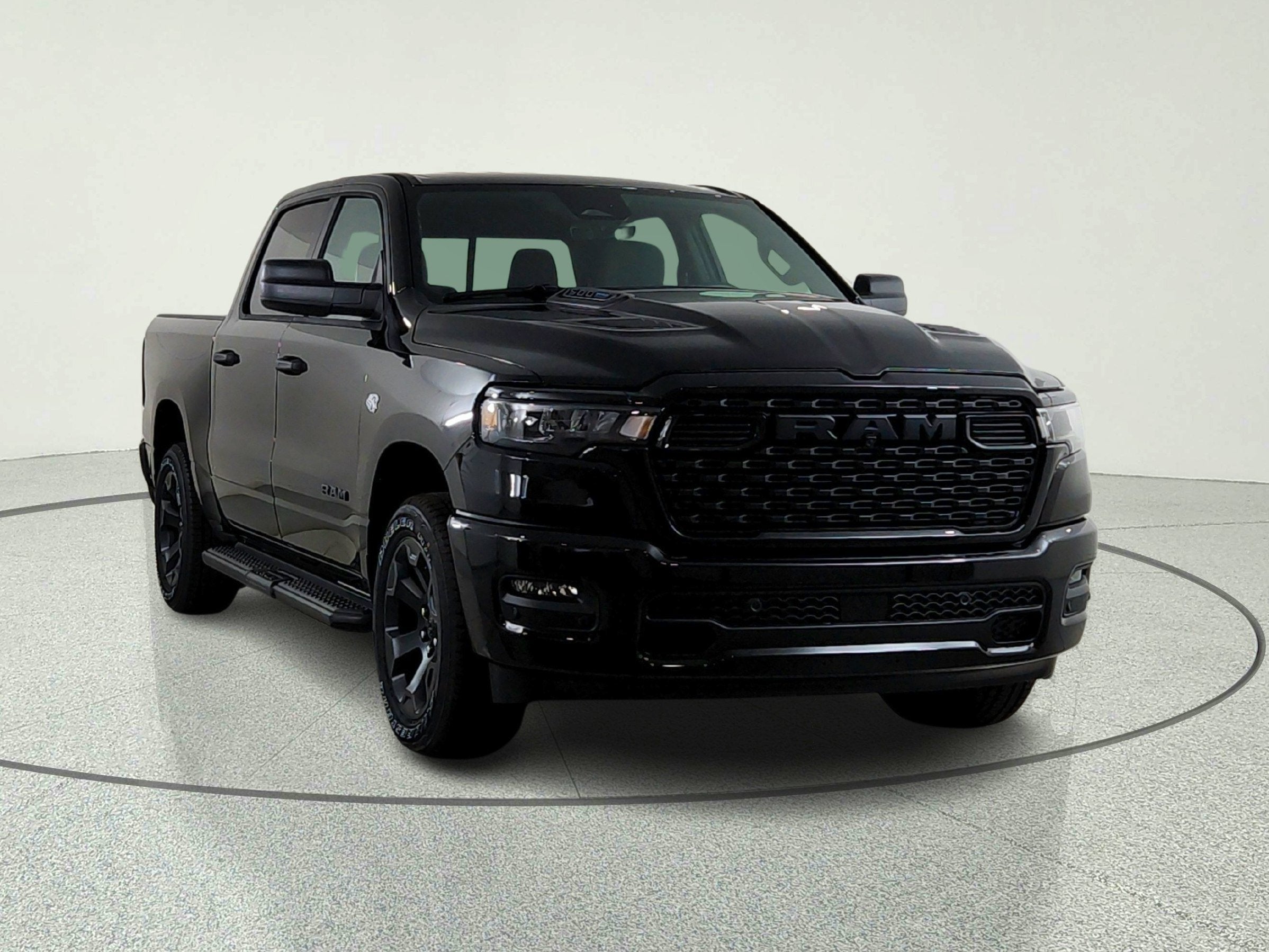 2026 RAM Ram 1500 RAM 1500 TRADESMAN CREW CAB 4X4 (144.5 IN WB 5 FT 7 IN BOX)