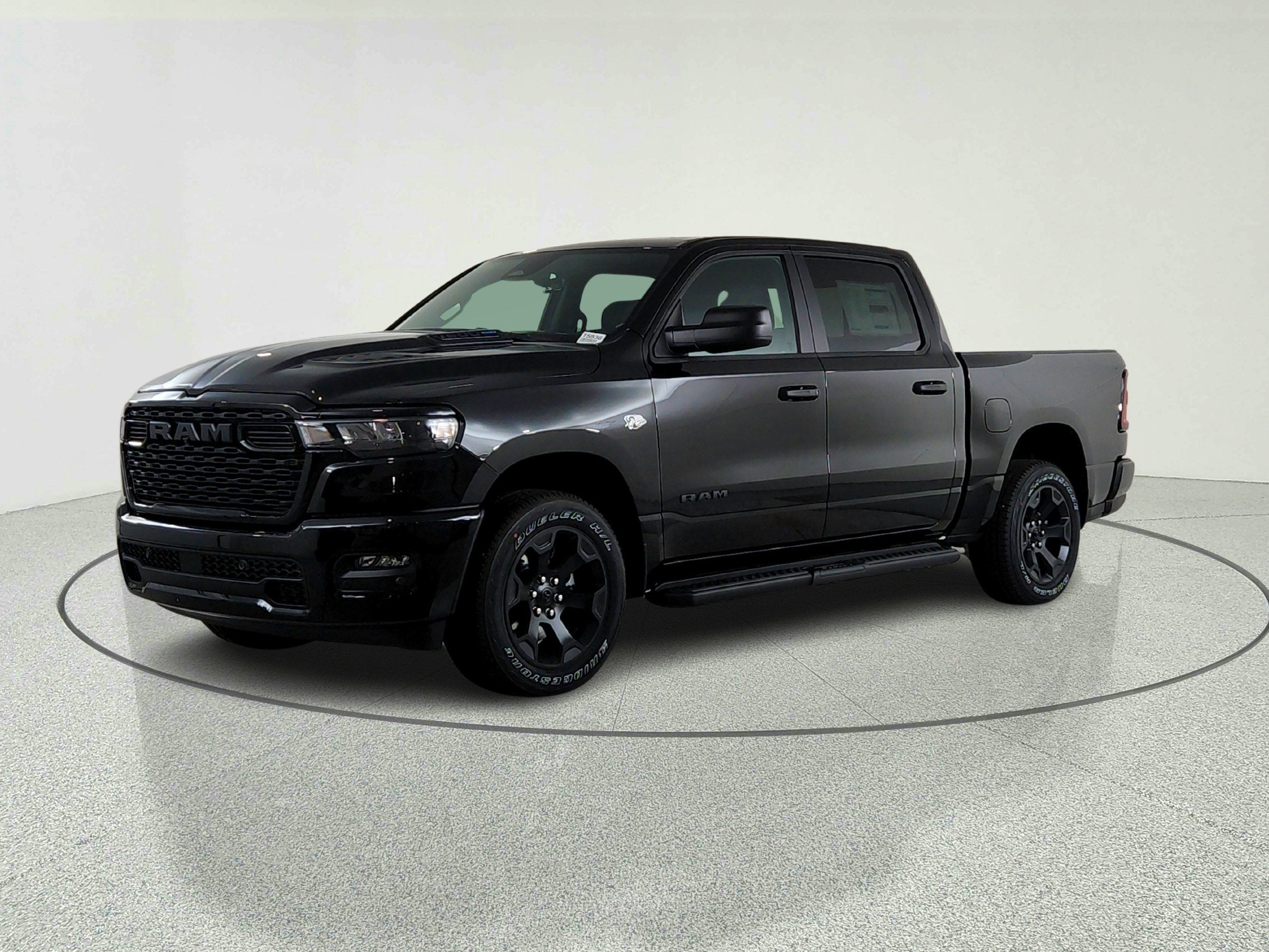 2026 RAM Ram 1500 RAM 1500 TRADESMAN CREW CAB 4X4 (144.5 IN WB 5 FT 7 IN BOX)