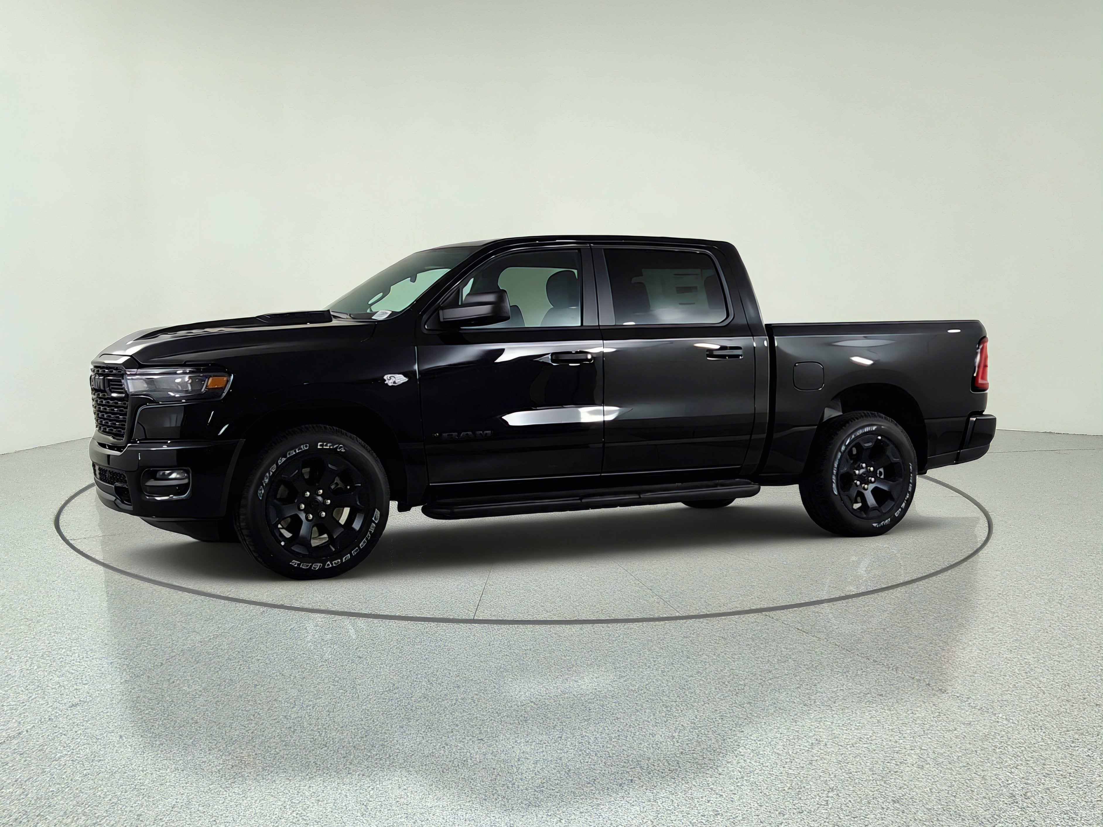 2026 RAM Ram 1500 Express