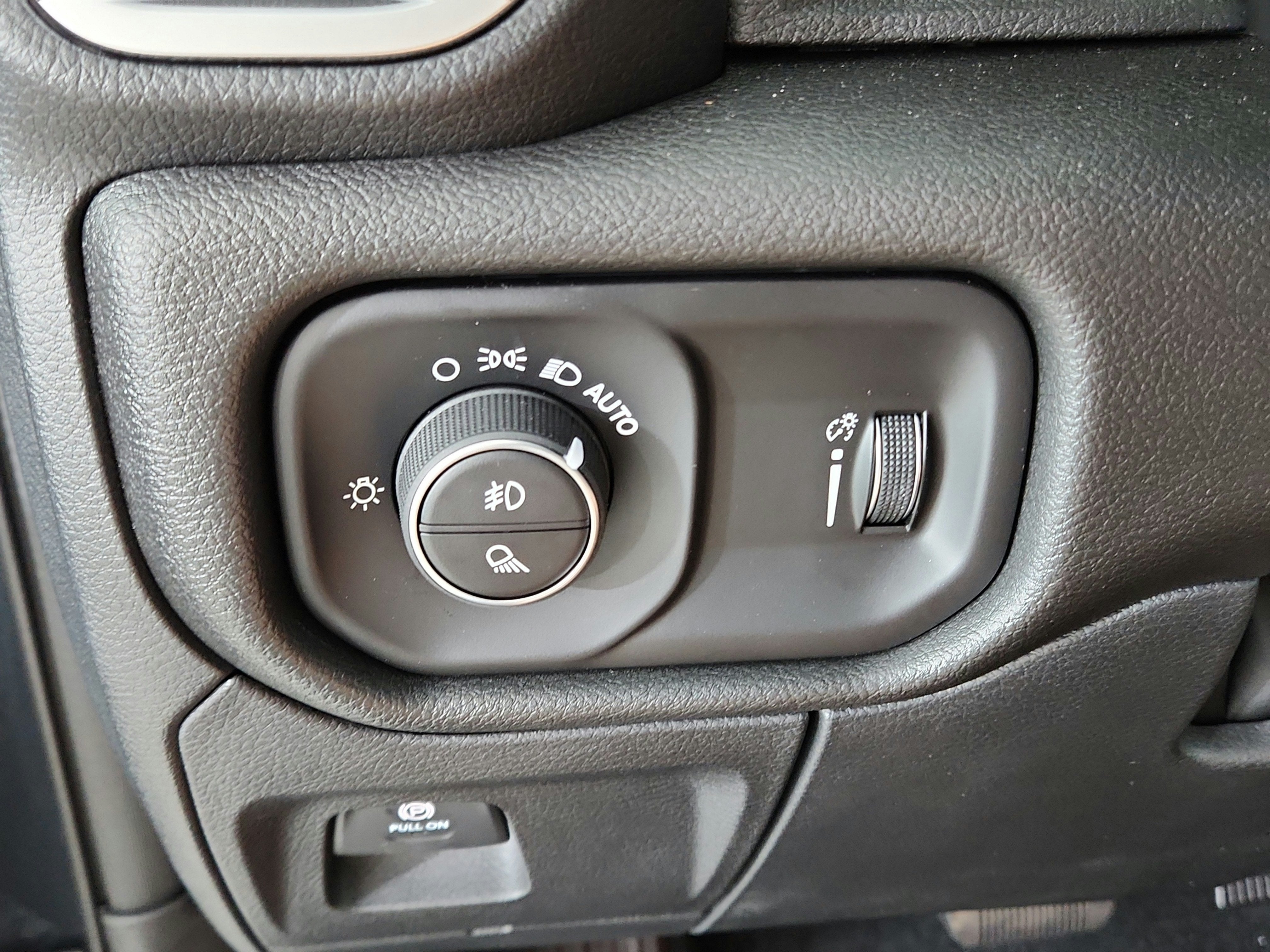 2026 RAM Ram 1500 Express