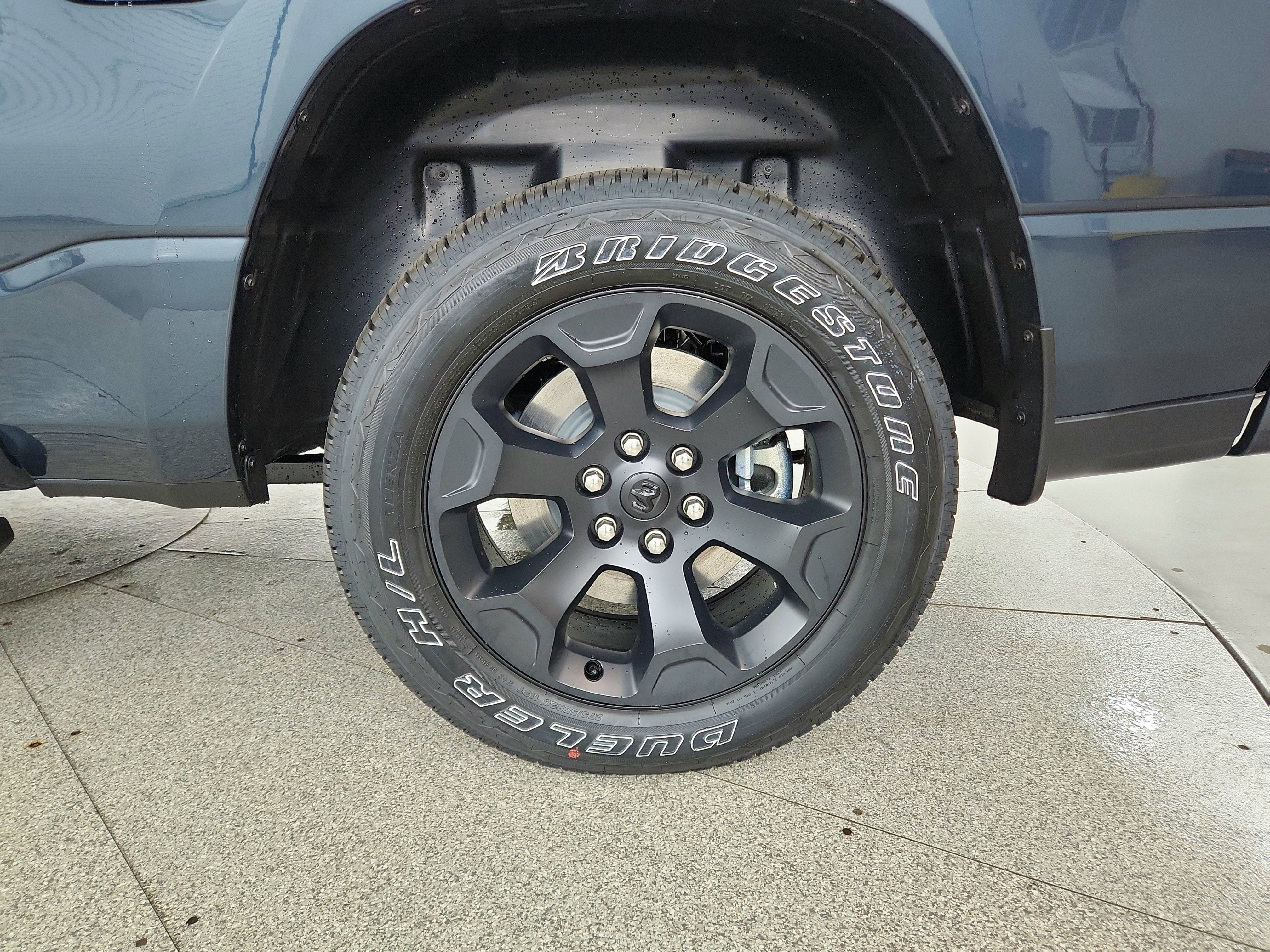 2026 RAM Ram 1500 RAM 1500 TRADESMAN CREW CAB 4X4 (144.5 IN WB 5 FT 7 IN BOX)