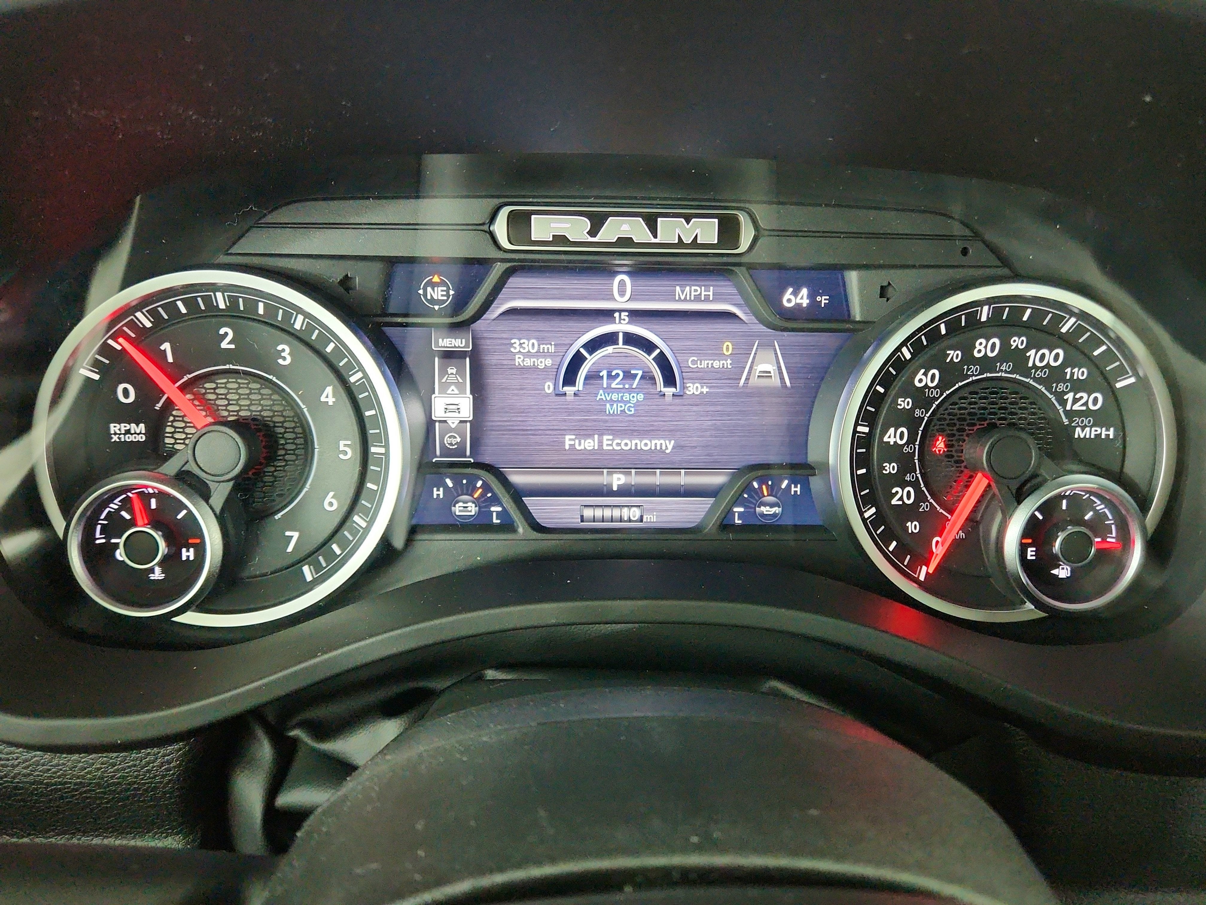 2026 RAM Ram 1500 RAM 1500 TRADESMAN CREW CAB 4X4 (144.5 IN WB 5 FT 7 IN BOX)
