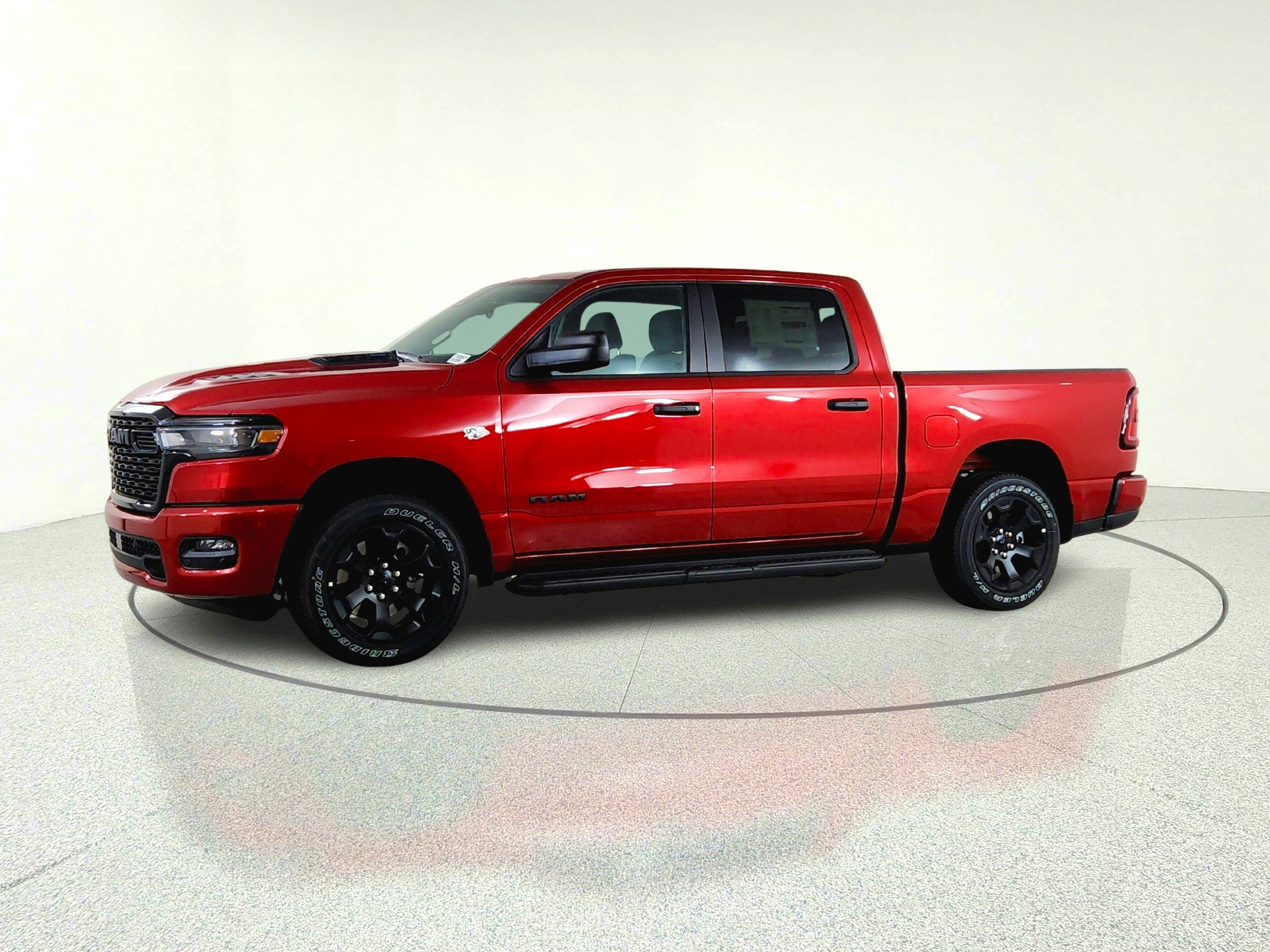 2026 RAM Ram 1500 RAM 1500 TRADESMAN CREW CAB 4X4 (144.5 IN WB 5 FT 7 IN BOX)