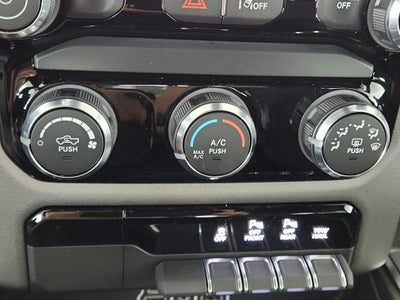 2026 RAM Ram 1500 RAM 1500 TRADESMAN CREW CAB 4X4 (144.5 IN WB 5 FT 7 IN BOX)