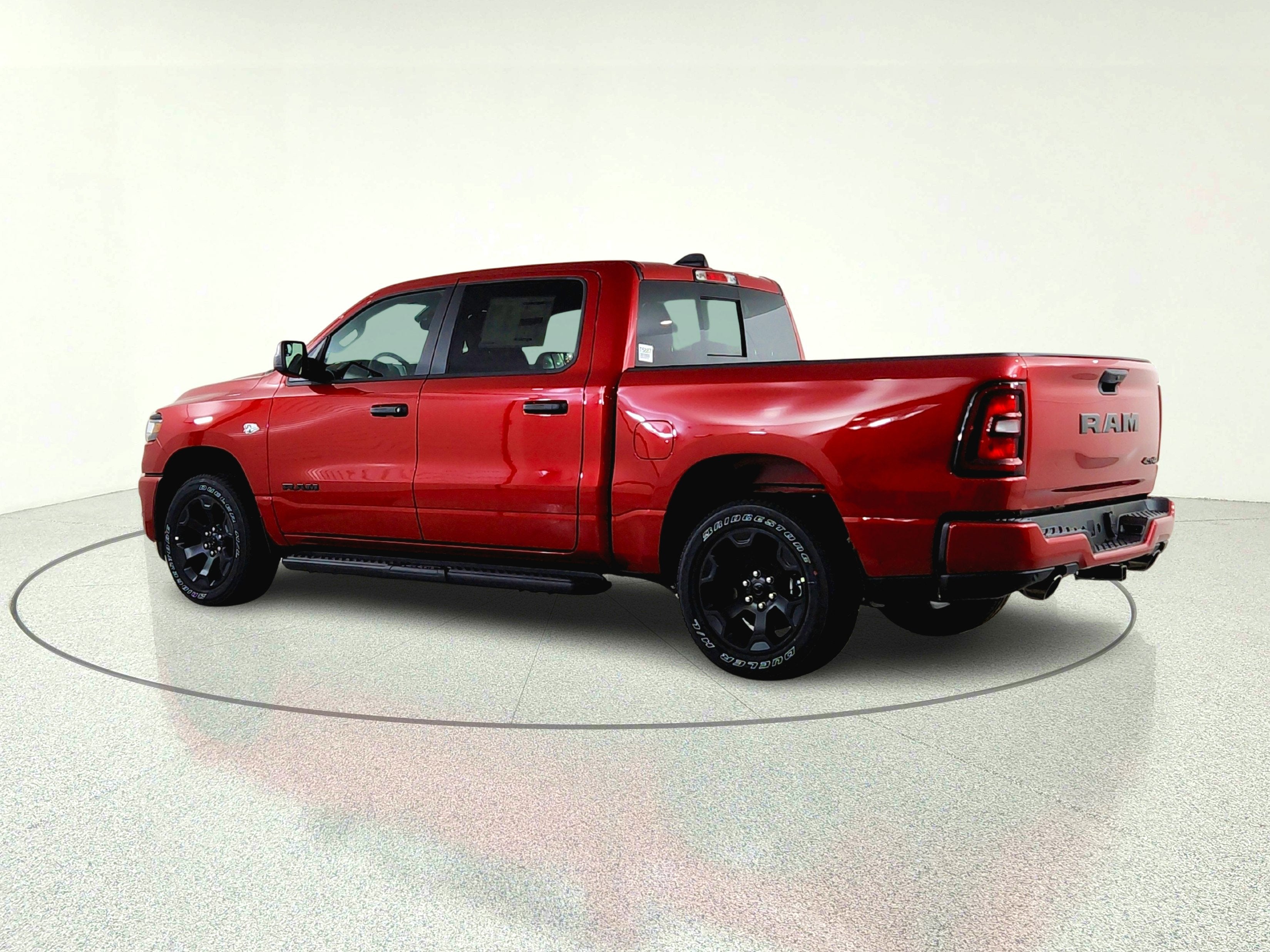 2026 RAM Ram 1500 RAM 1500 TRADESMAN CREW CAB 4X4 (144.5 IN WB 5 FT 7 IN BOX)