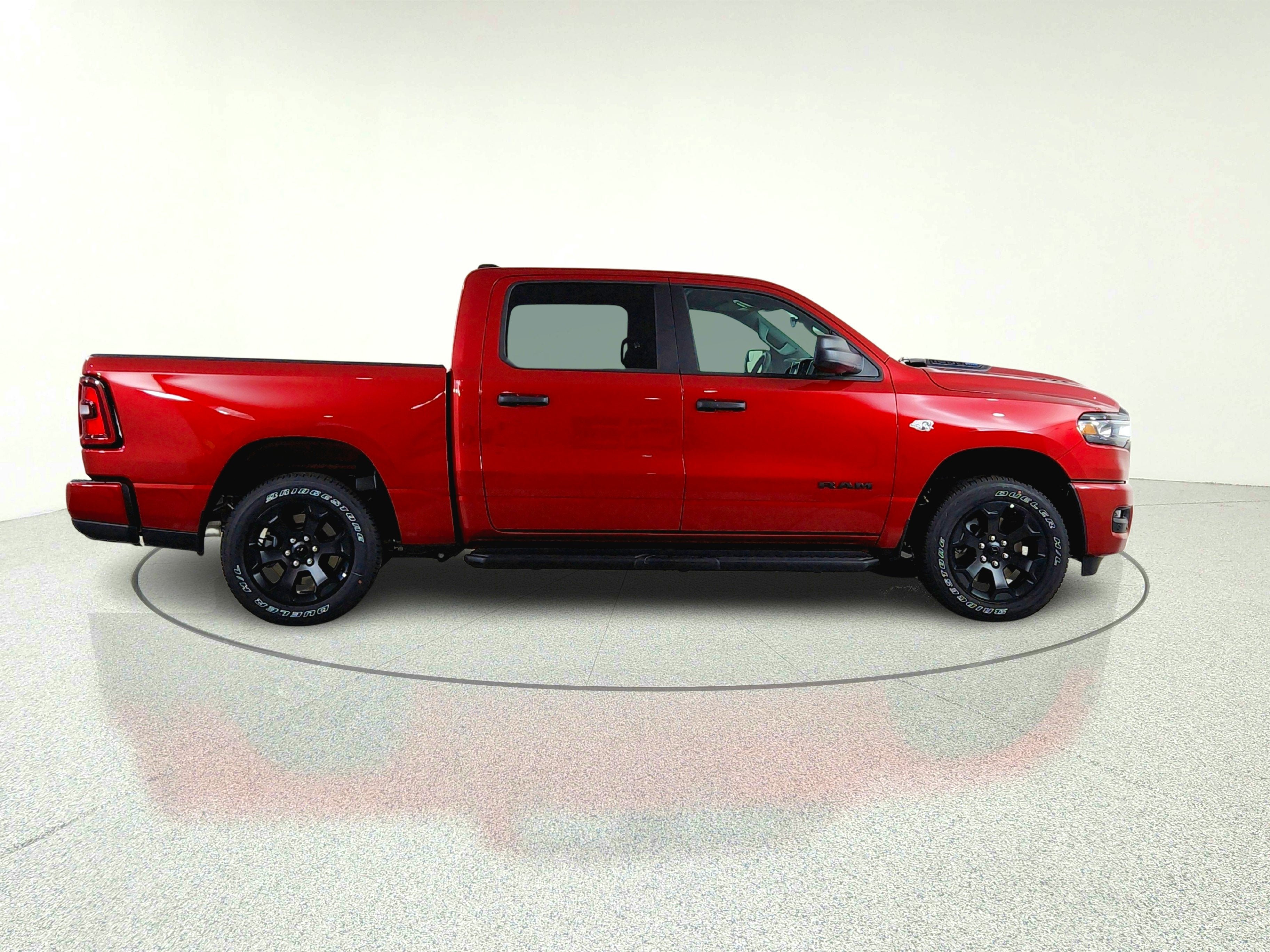 2026 RAM Ram 1500 RAM 1500 TRADESMAN CREW CAB 4X4 (144.5 IN WB 5 FT 7 IN BOX)