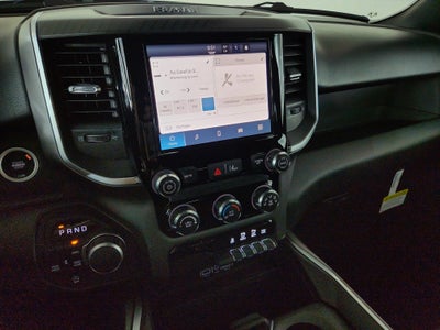 2026 RAM Ram 1500 RAM 1500 TRADESMAN CREW CAB 4X4 (144.5 IN WB 5 FT 7 IN BOX)