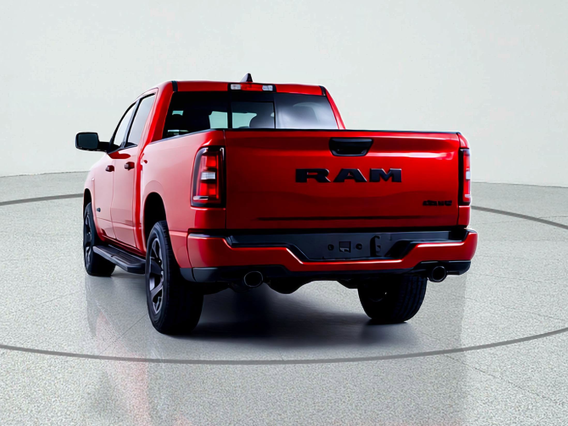 2026 RAM Ram 1500 RAM 1500 TRADESMAN CREW CAB 4X4 (144.5 IN WB 5 FT 7 IN BOX)