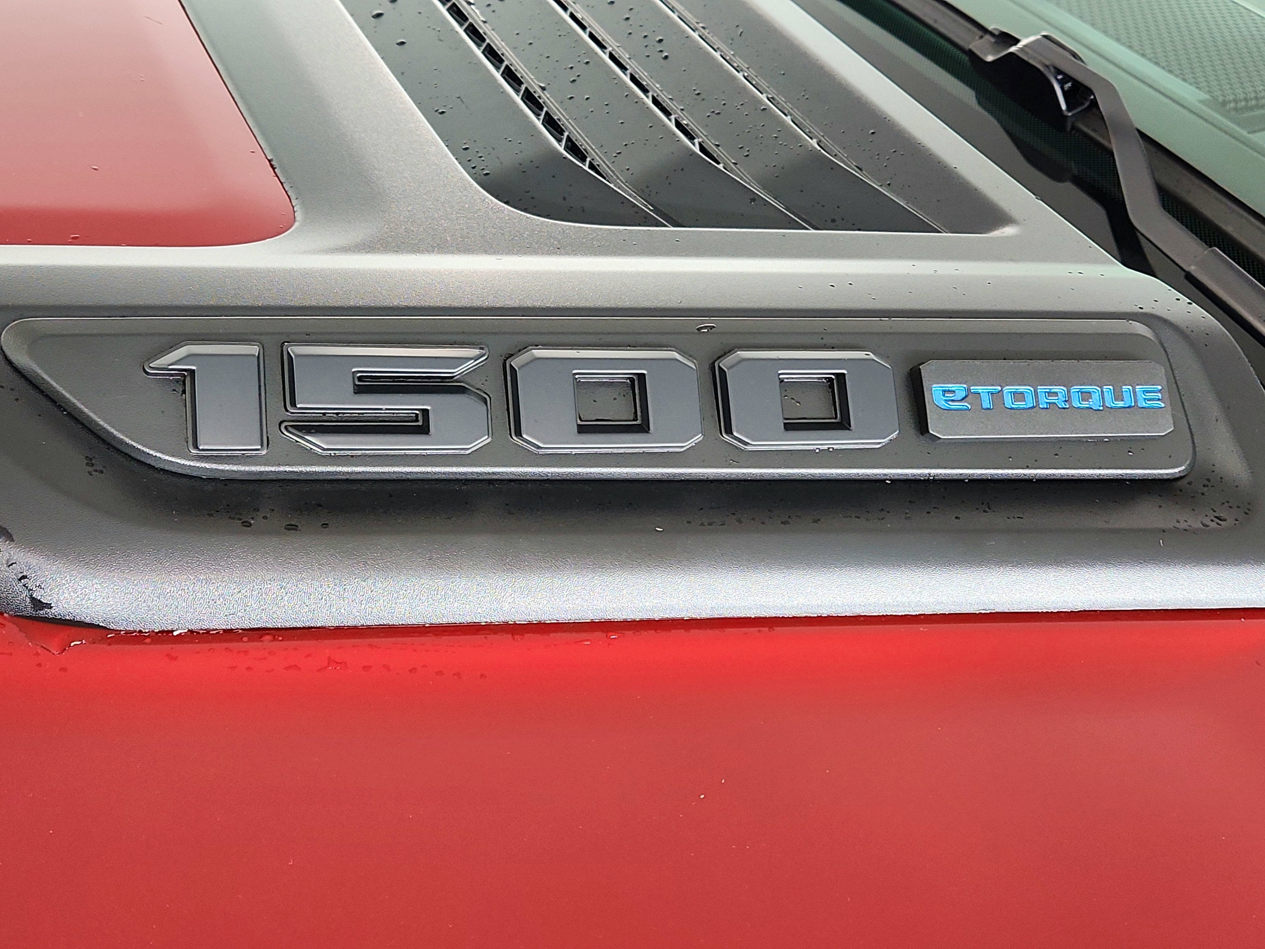 2026 RAM Ram 1500 RAM 1500 TRADESMAN CREW CAB 4X4 (144.5 IN WB 5 FT 7 IN BOX)