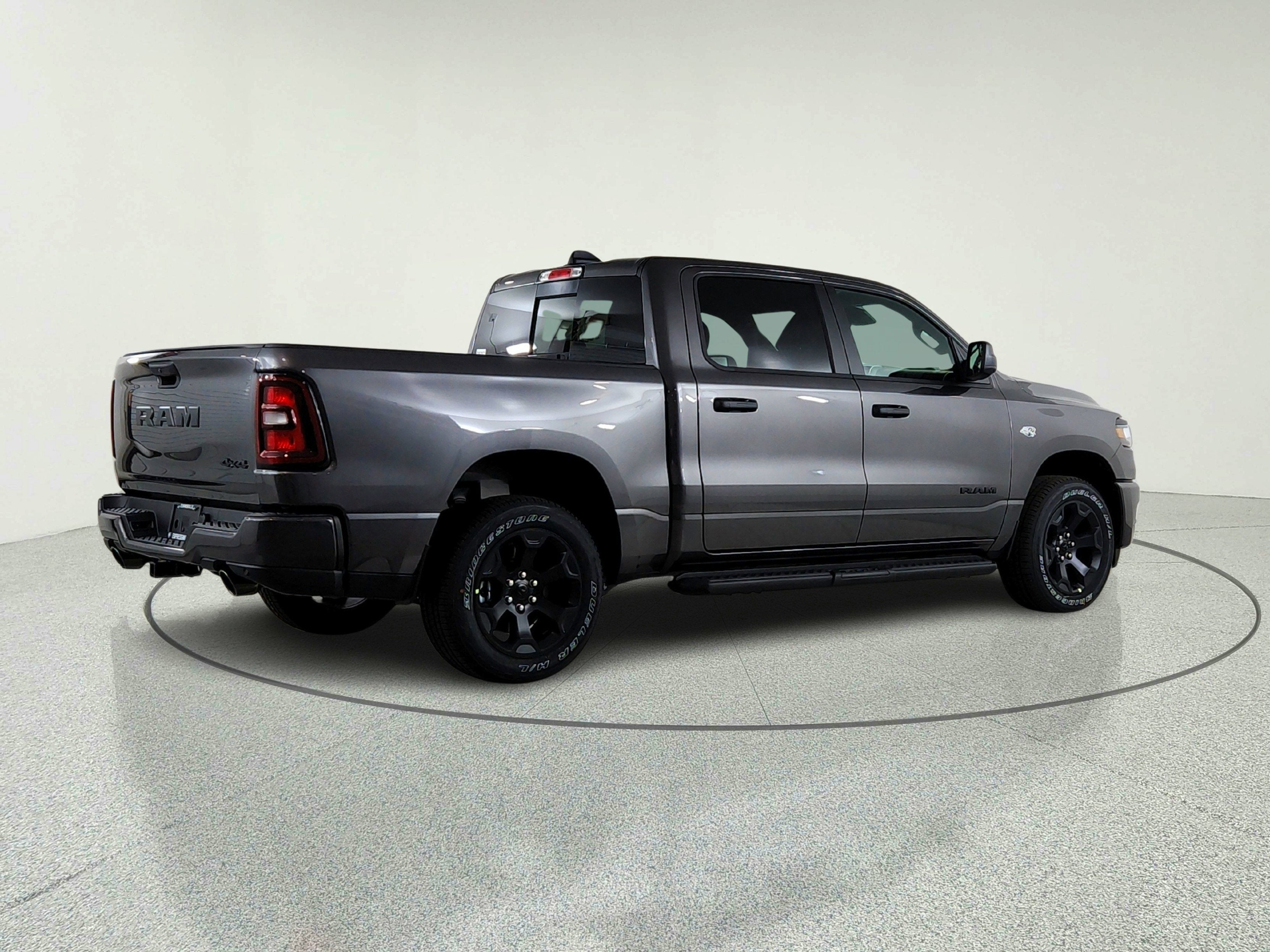 2026 RAM Ram 1500 RAM 1500 TRADESMAN CREW CAB 4X4 (144.5 IN WB 5 FT 7 IN BOX)