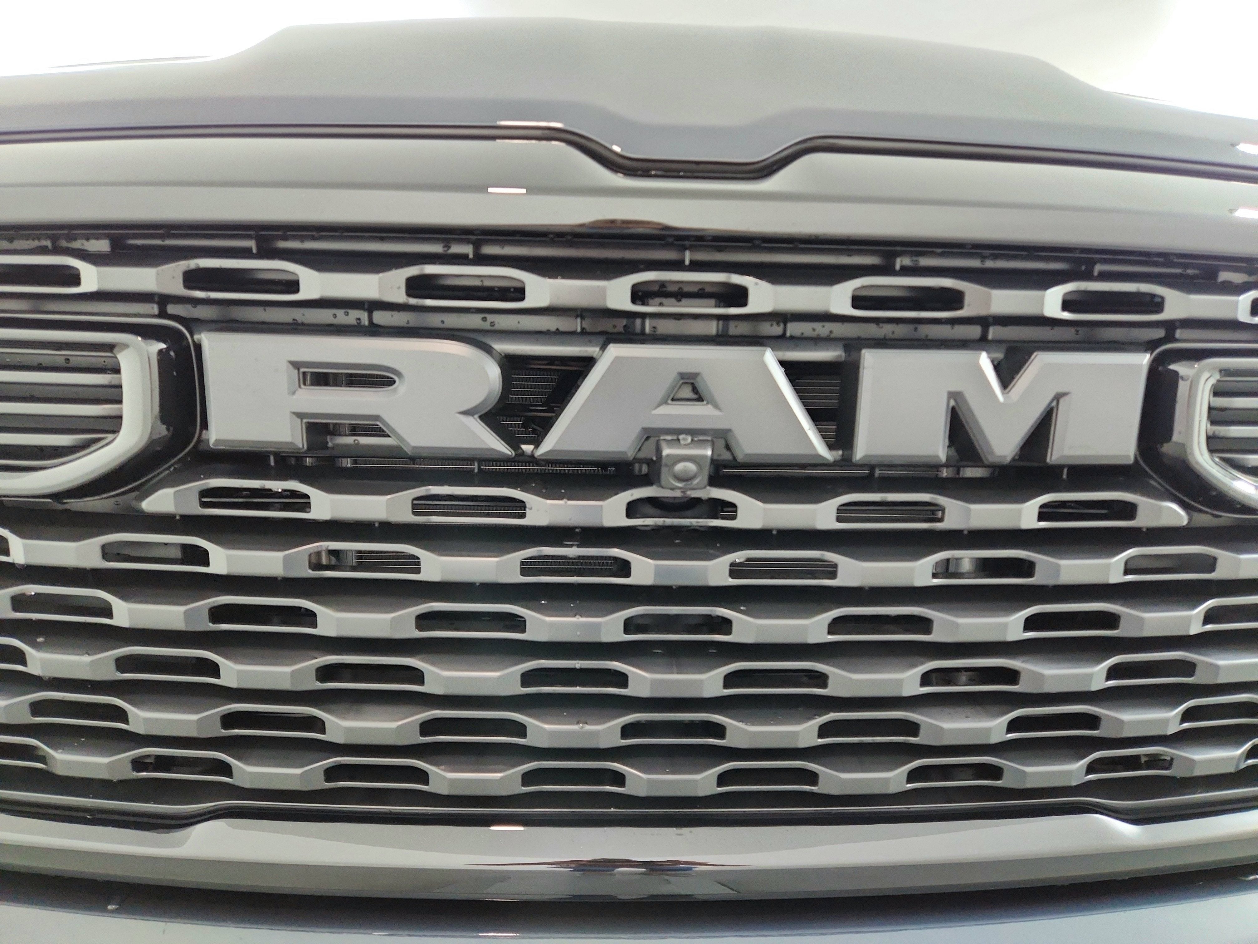 2026 RAM Ram 1500 RAM 1500 TRADESMAN CREW CAB 4X4 (144.5 IN WB 5 FT 7 IN BOX)