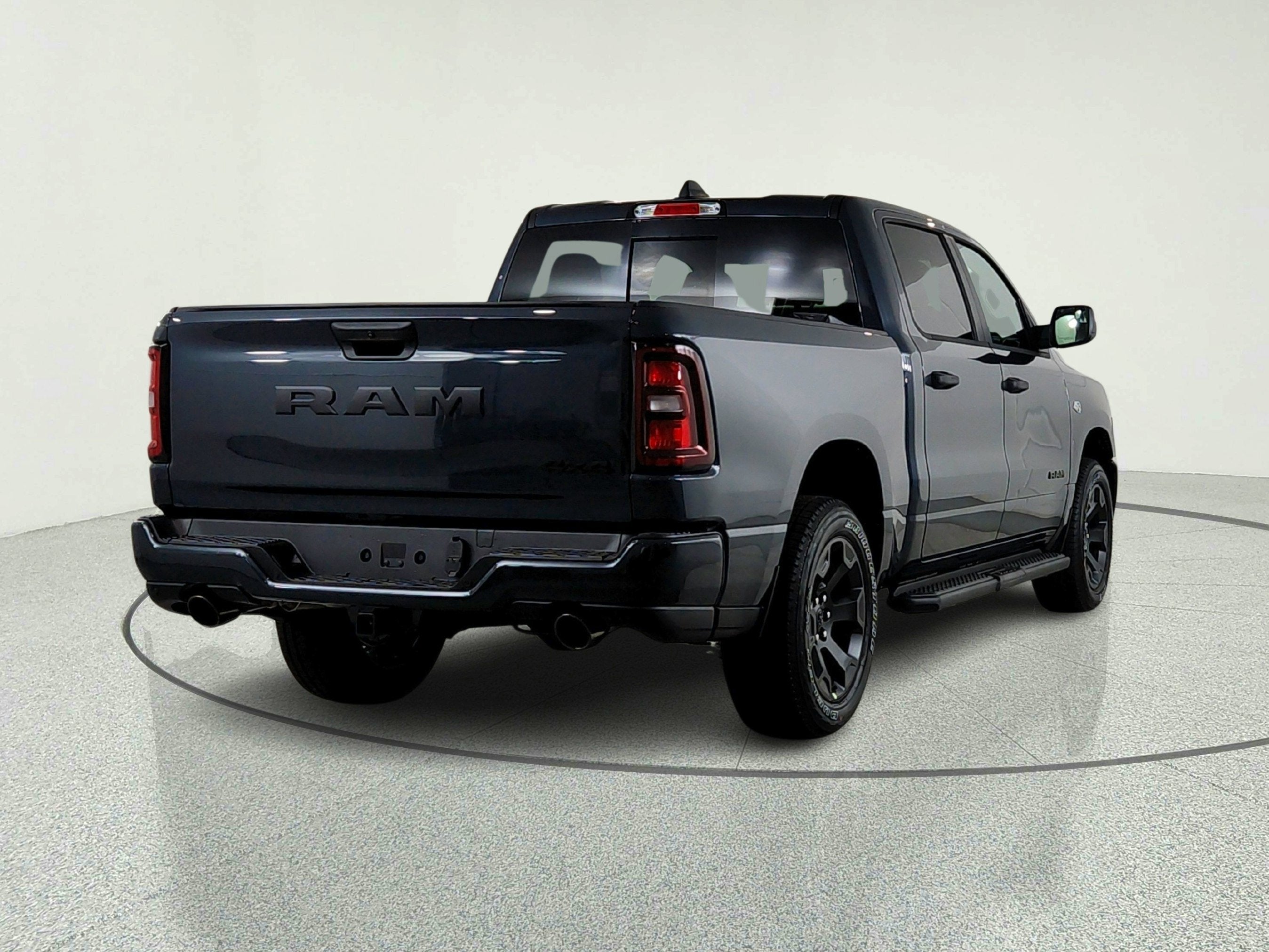2026 RAM Ram 1500 RAM 1500 TRADESMAN CREW CAB 4X4 (144.5 IN WB 5 FT 7 IN BOX)