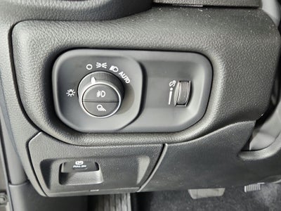 2027 RAM Ram 1500 Warlock 4x4 Crew Cab 5'7" Box