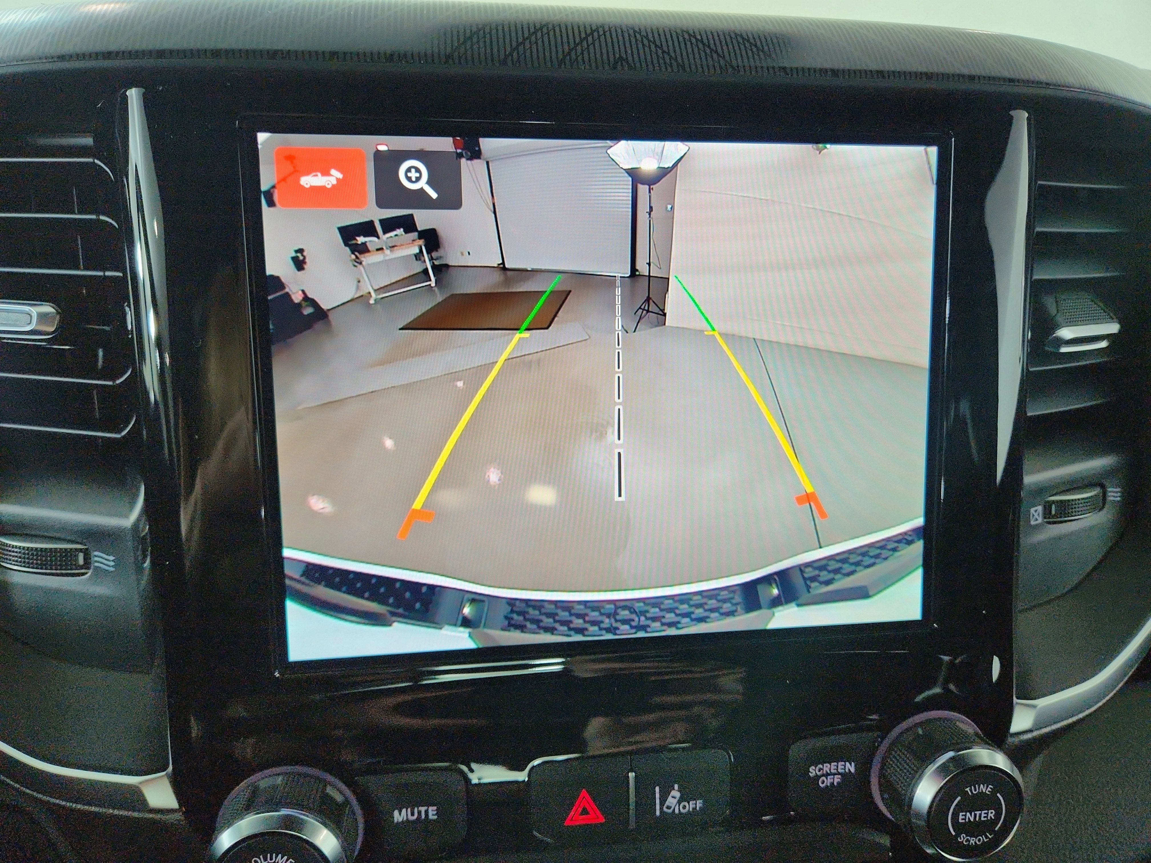 2026 RAM Ram 1500 RAM 1500 TRADESMAN CREW CAB 4X4 (144.5 IN WB 5 FT 7 IN BOX)