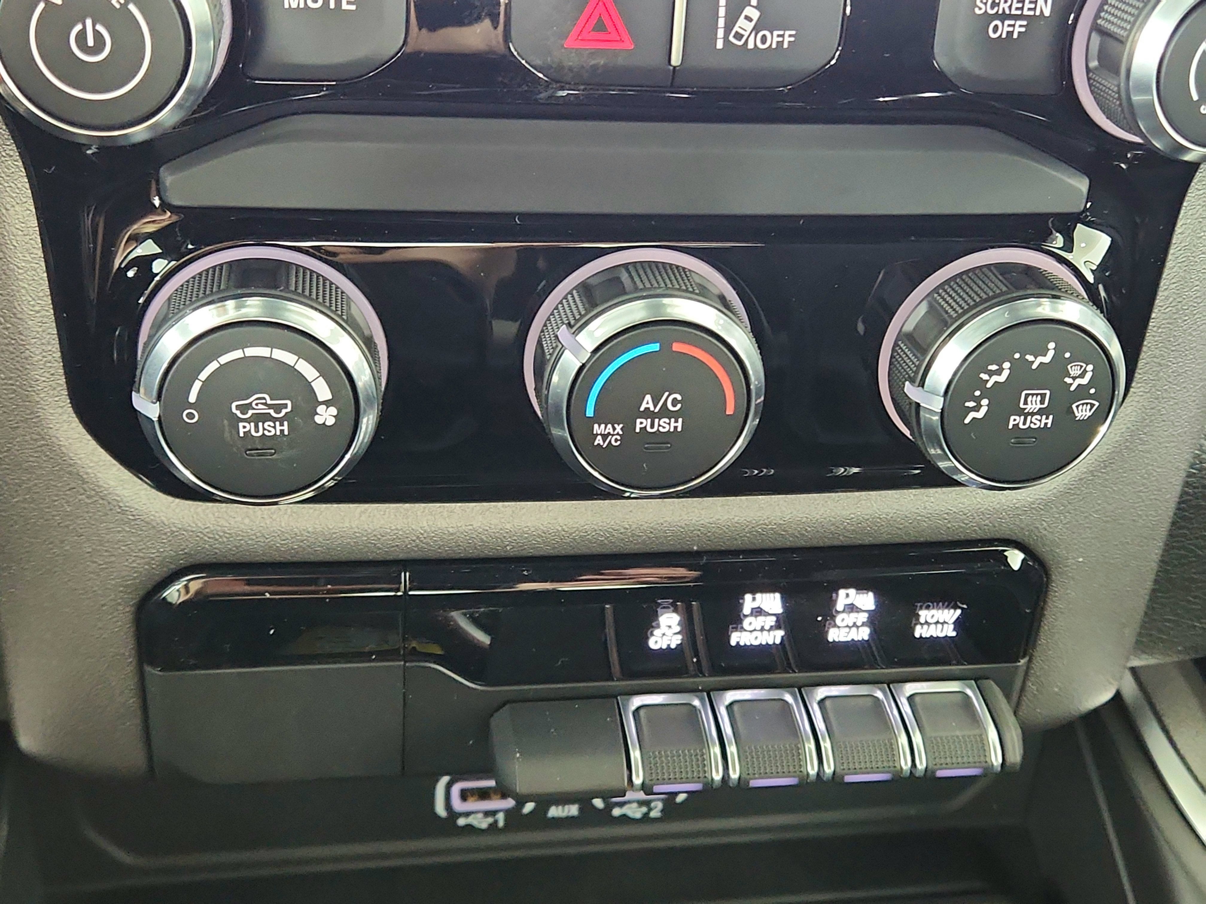 2026 RAM Ram 1500 RAM 1500 TRADESMAN CREW CAB 4X4 (144.5 IN WB 5 FT 7 IN BOX)