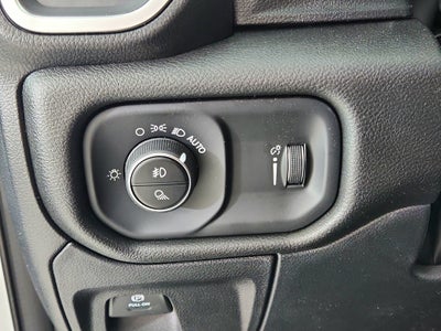 2026 RAM Ram 1500 RAM 1500 TRADESMAN CREW CAB 4X4 (144.5 IN WB 5 FT 7 IN BOX)