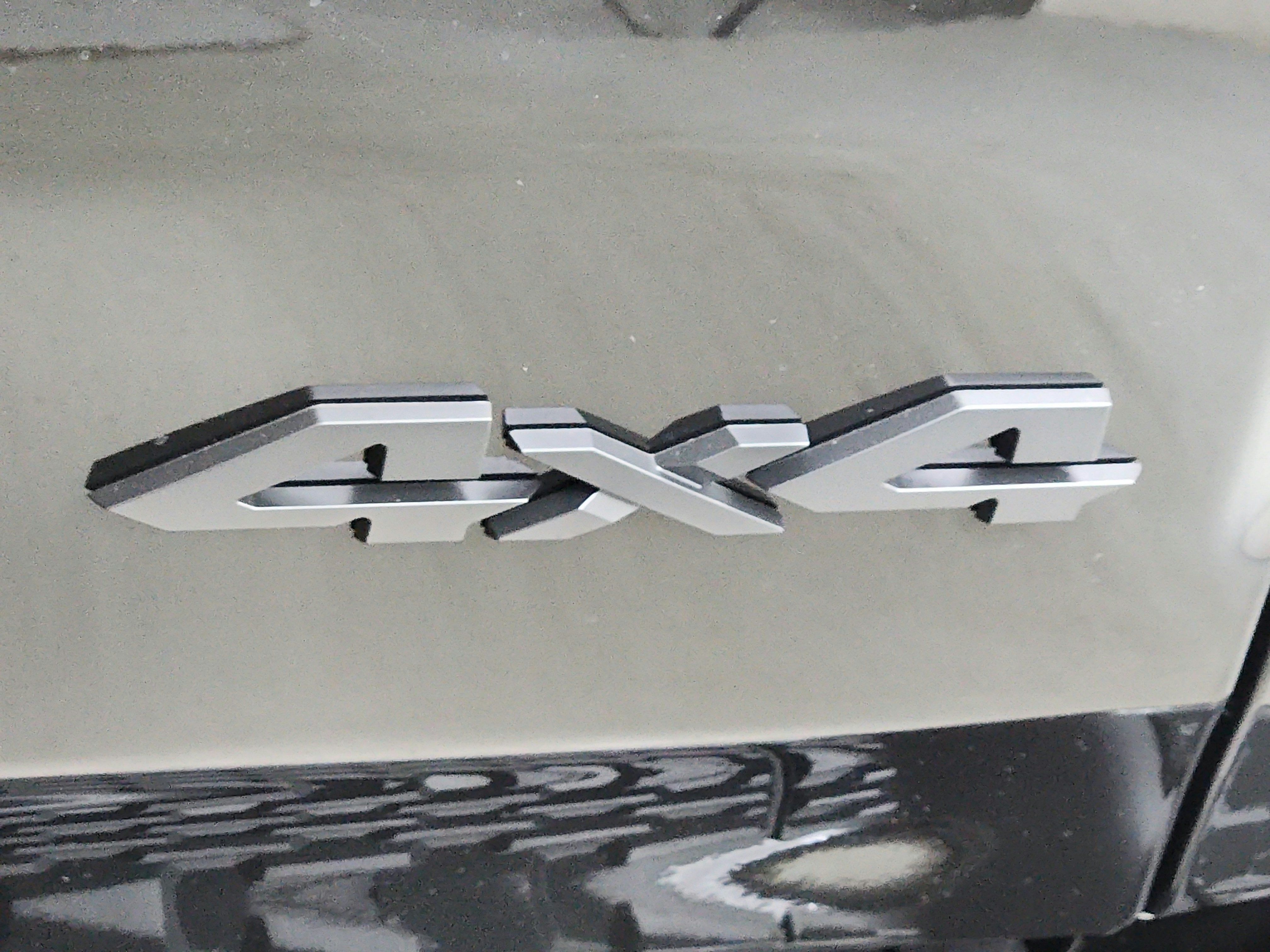 2027 RAM Ram 1500 Express 4x4 Crew Cab 5'7" Box