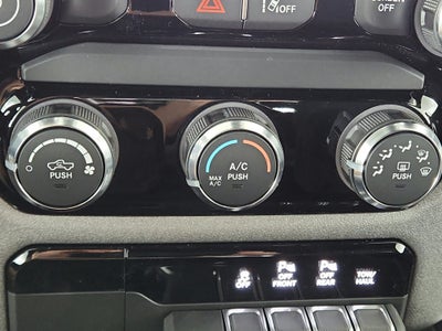 2027 RAM Ram 1500 Express 4x4 Crew Cab 5'7" Box