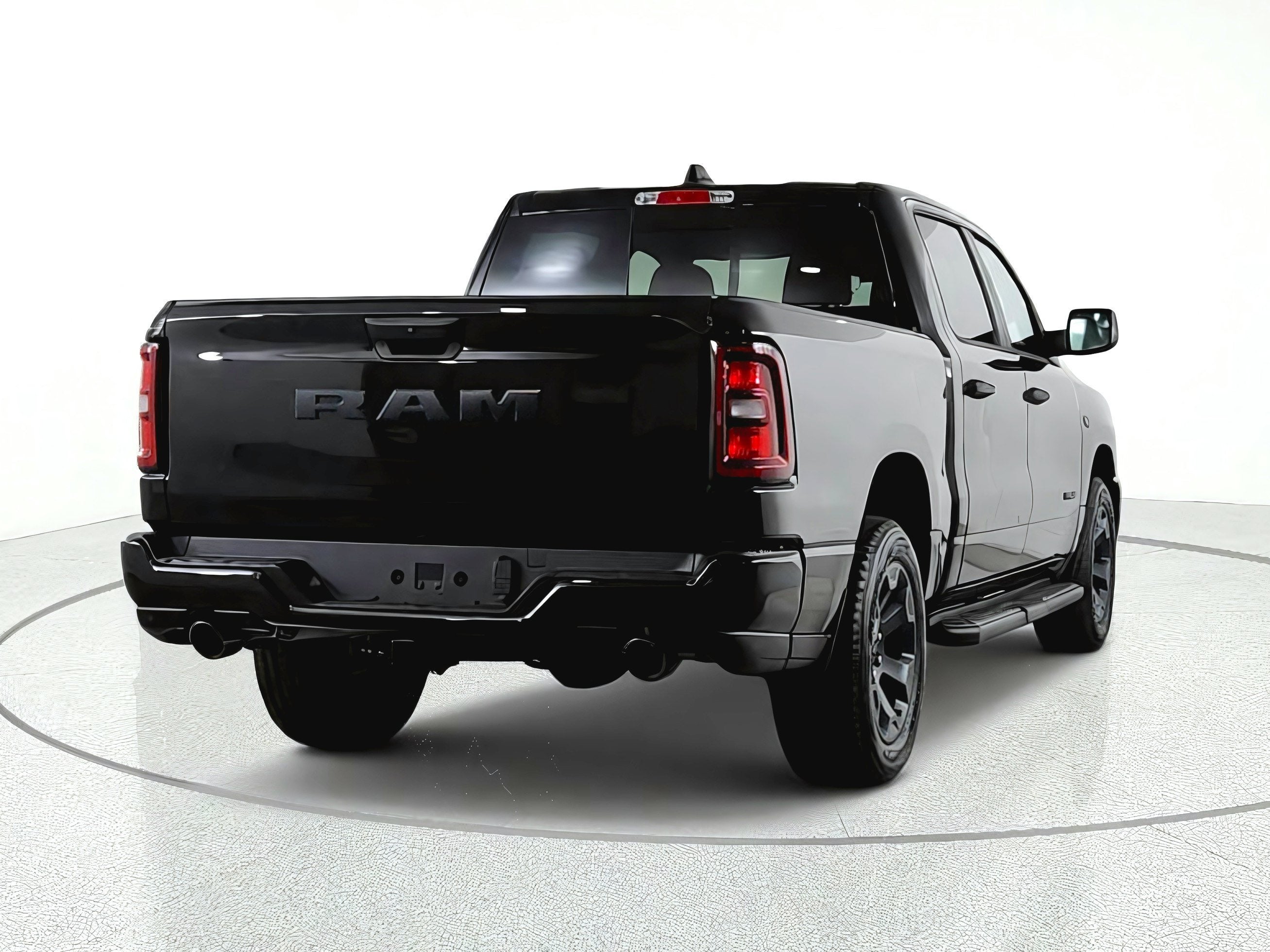 2027 RAM Ram 1500 Express 4x4 Crew Cab 5'7" Box