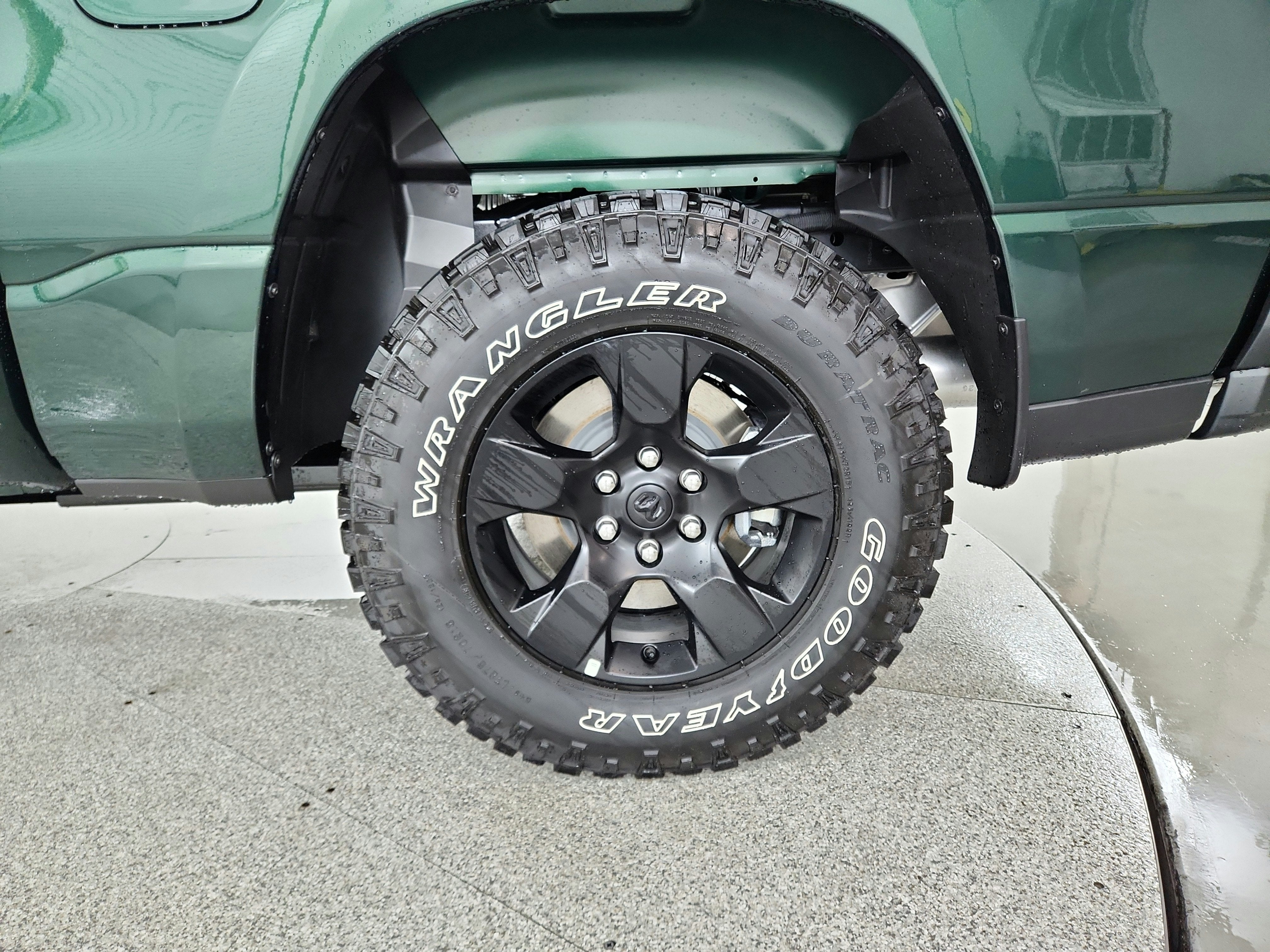 2027 RAM Ram 1500 Warlock 4x4 Crew Cab 5'7" Box