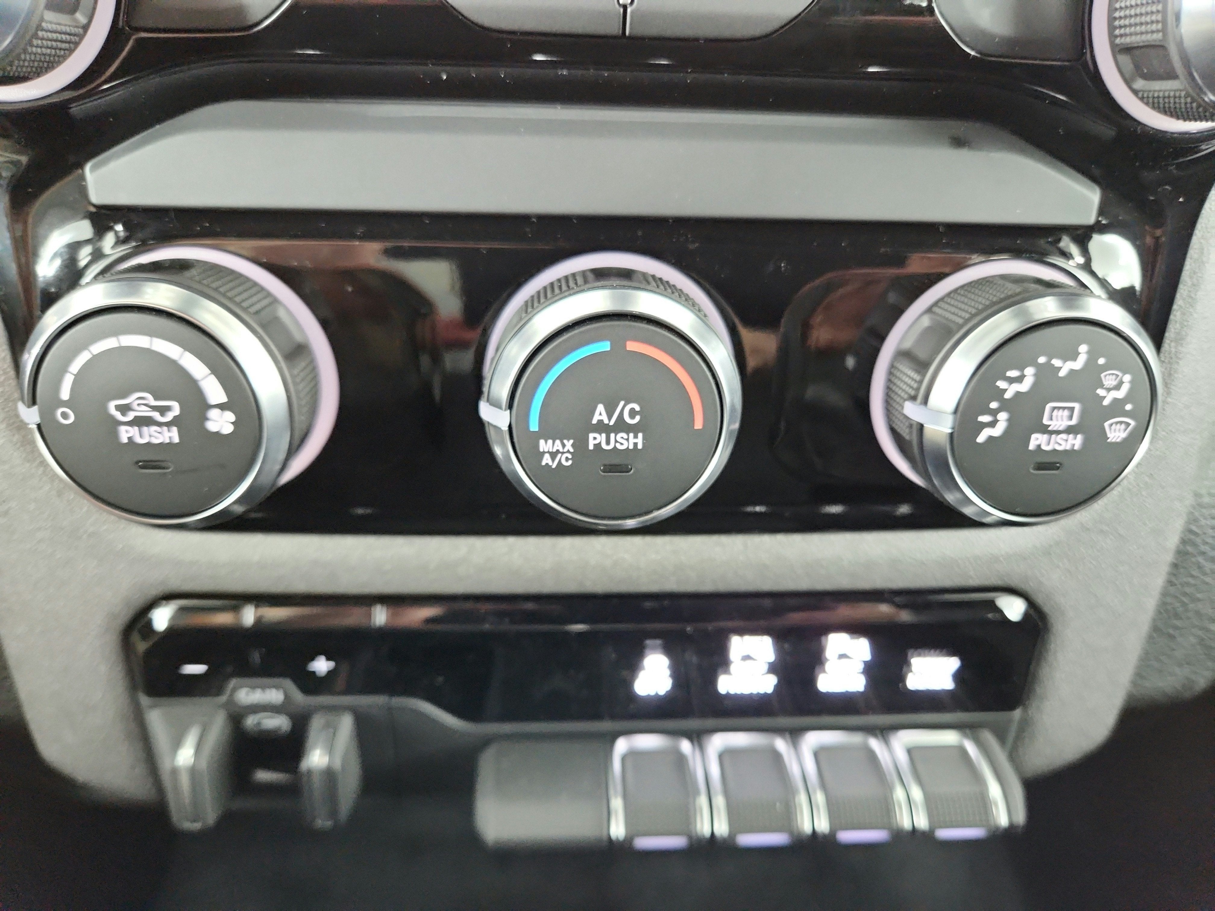 2027 RAM Ram 1500 Warlock 4x4 Crew Cab 5'7" Box