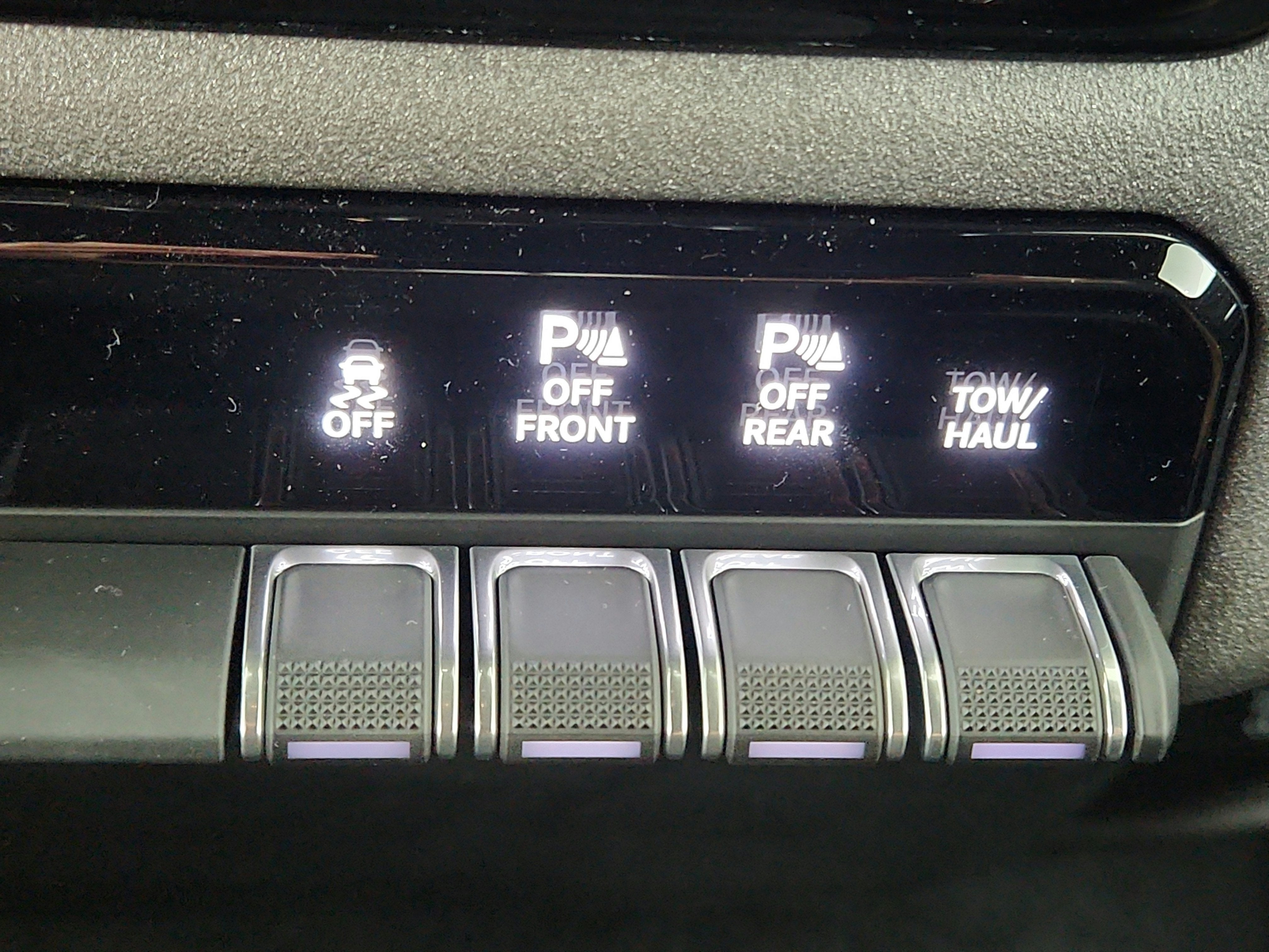 2027 RAM Ram 1500 Warlock 4x4 Crew Cab 5'7" Box