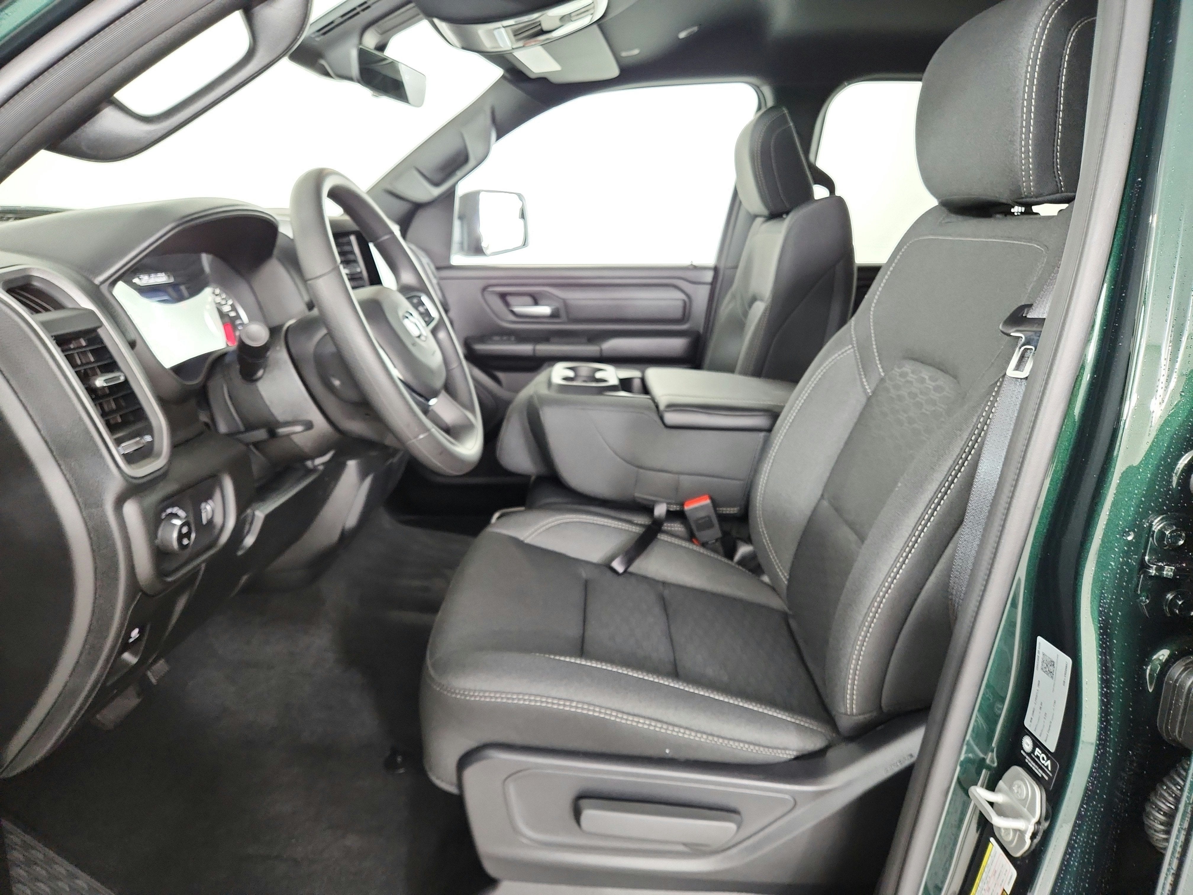 2027 RAM Ram 1500 Warlock 4x4 Crew Cab 5'7" Box