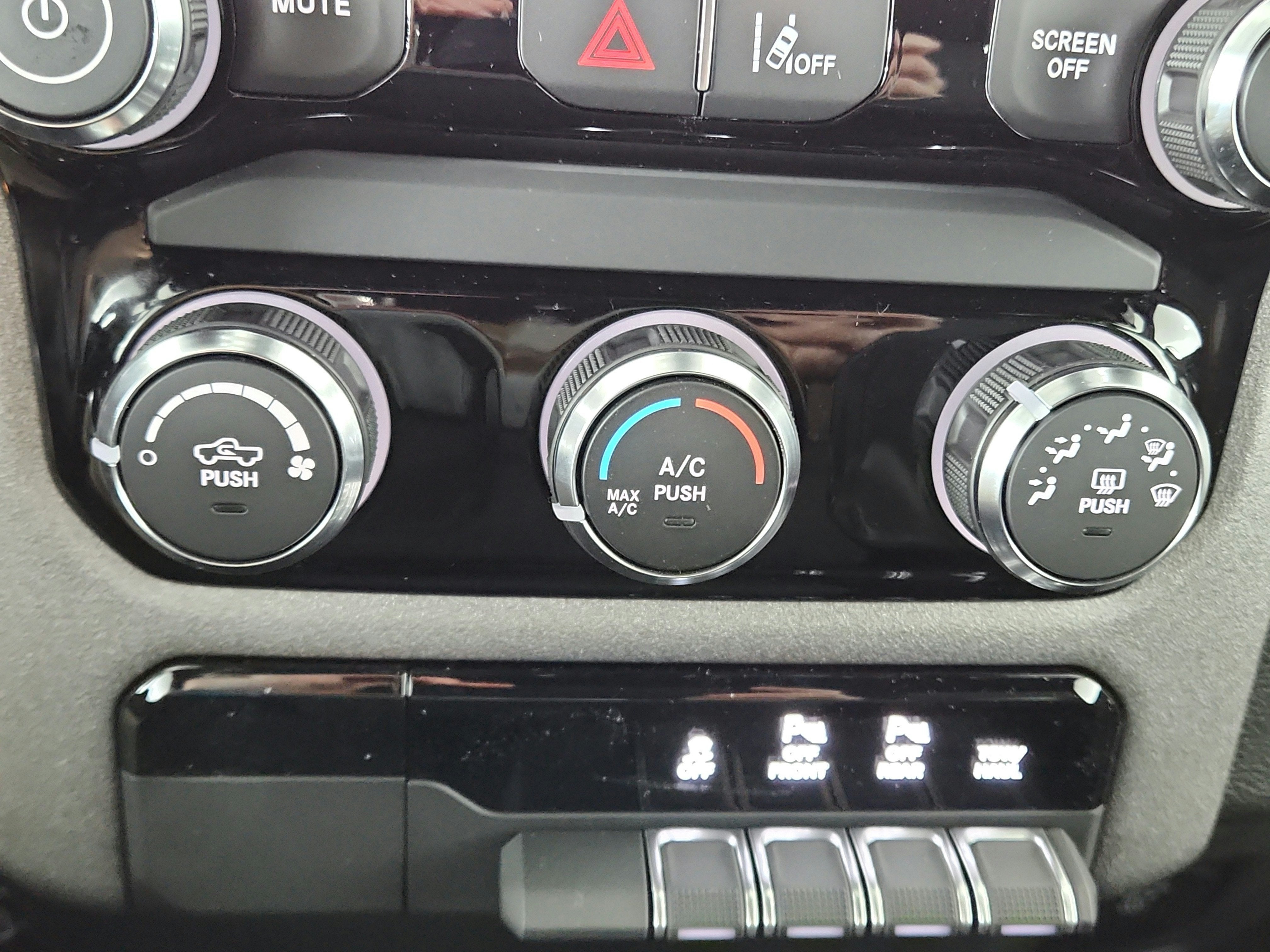 2027 RAM Ram 1500 Warlock 4x4 Crew Cab 5'7" Box