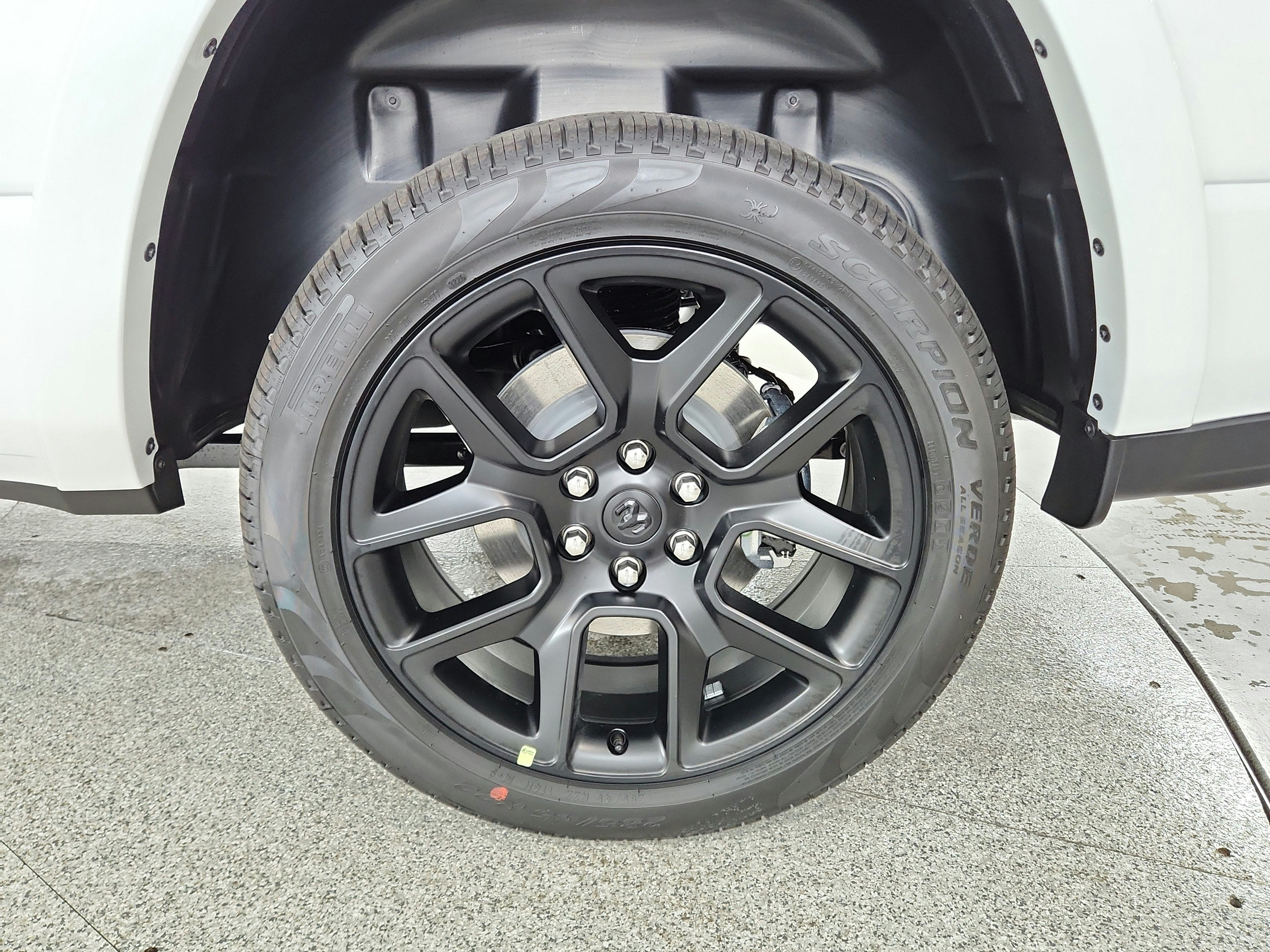 2027 RAM Ram 1500 Limited 4x4 Crew Cab 5'7" Box