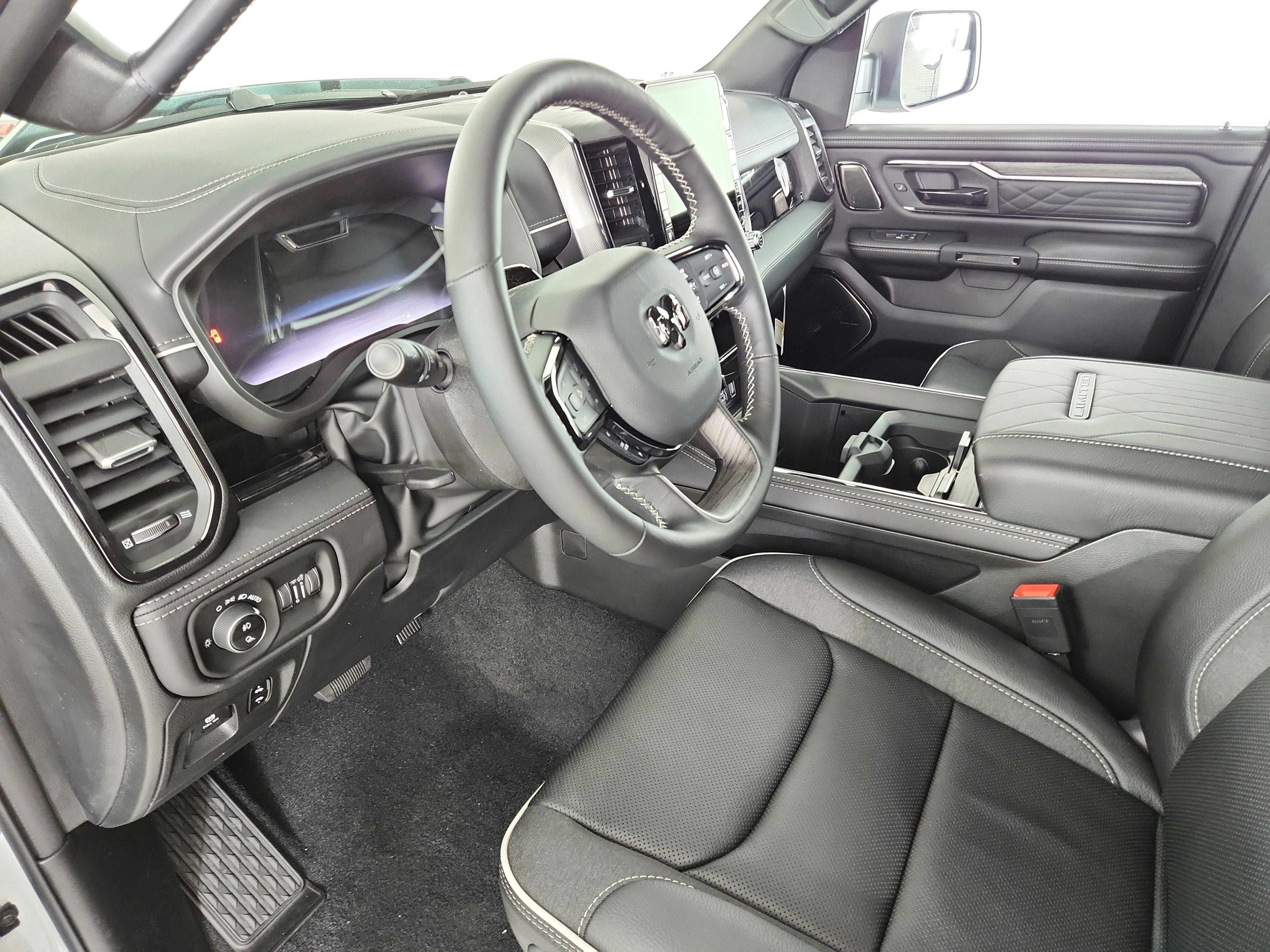 2027 RAM Ram 1500 Limited 4x4 Crew Cab 5'7" Box