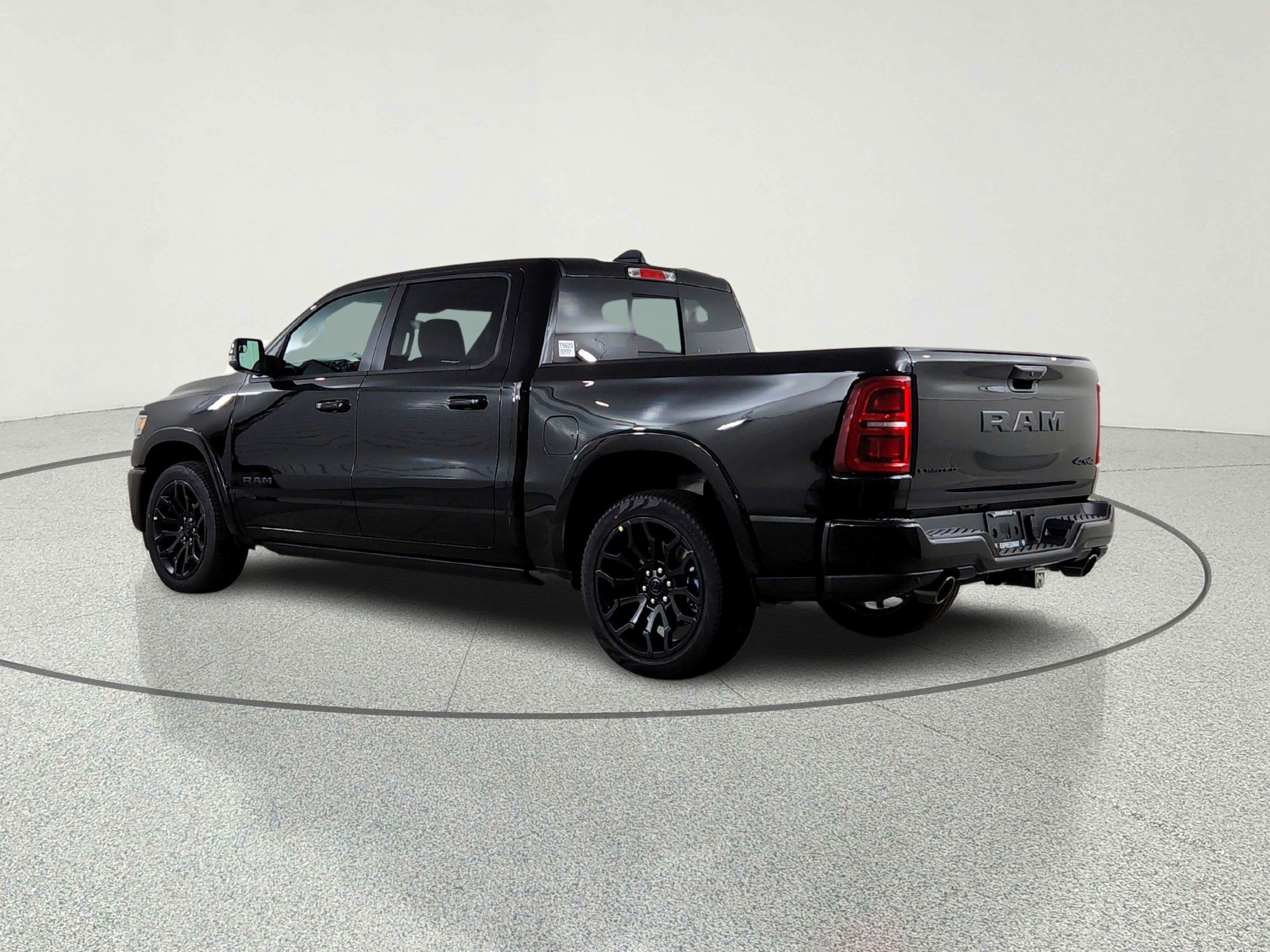 2026 RAM Ram 1500 RAM 1500 LIMITED CREW CAB 4X4 (144.5 IN WB 5 FT 7 IN BOX)