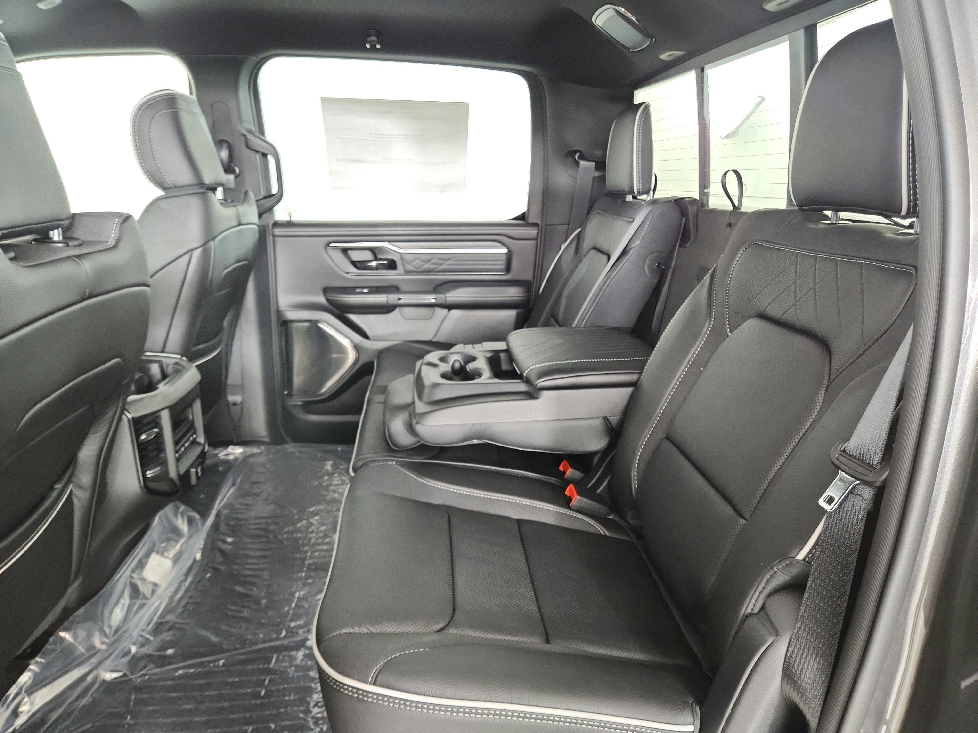 2027 RAM Ram 1500 Limited 4x4 Crew Cab 5'7" Box