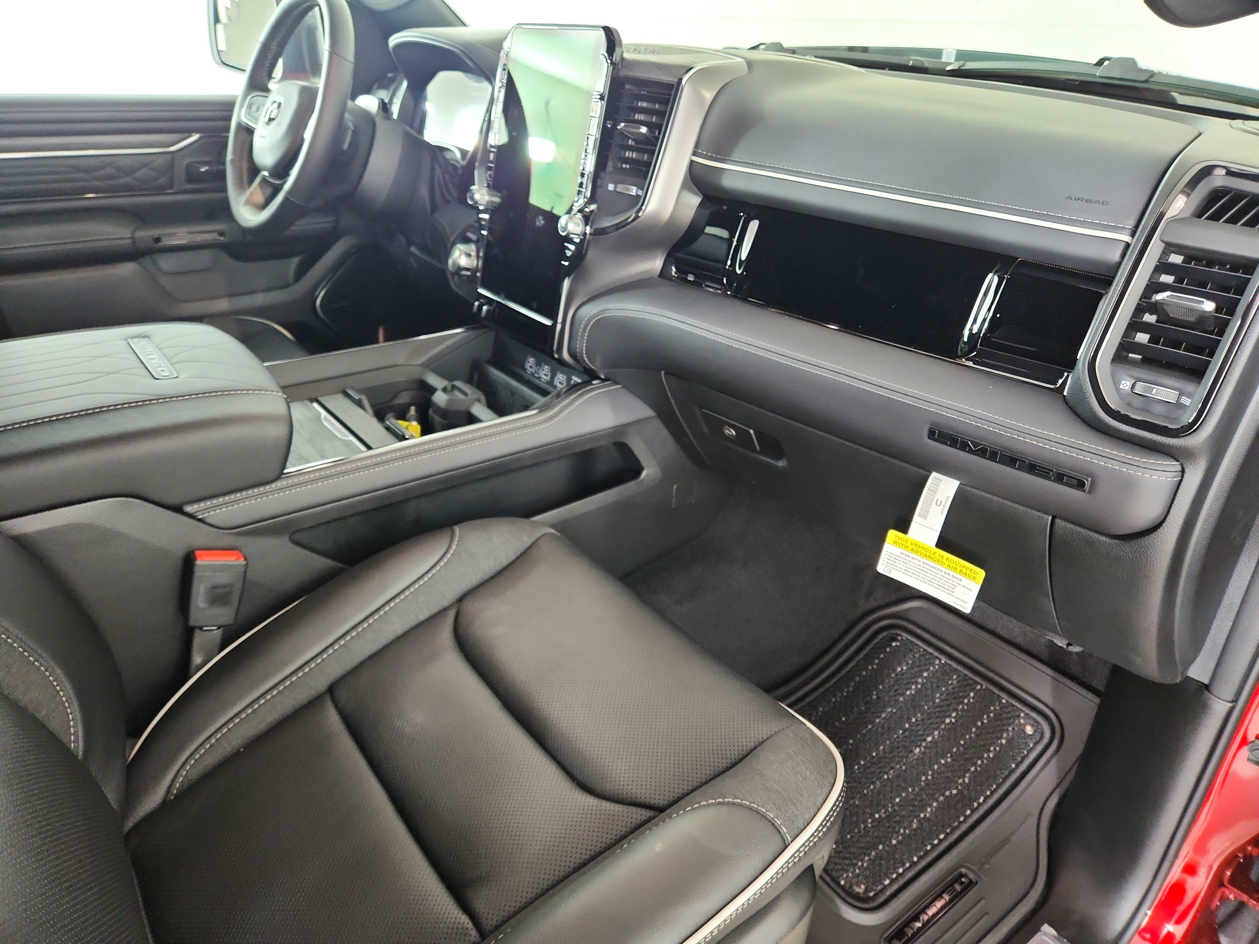 2026 RAM Ram 1500 RAM 1500 LIMITED CREW CAB 4X4 (144.5 IN WB 5 FT 7 IN BOX)