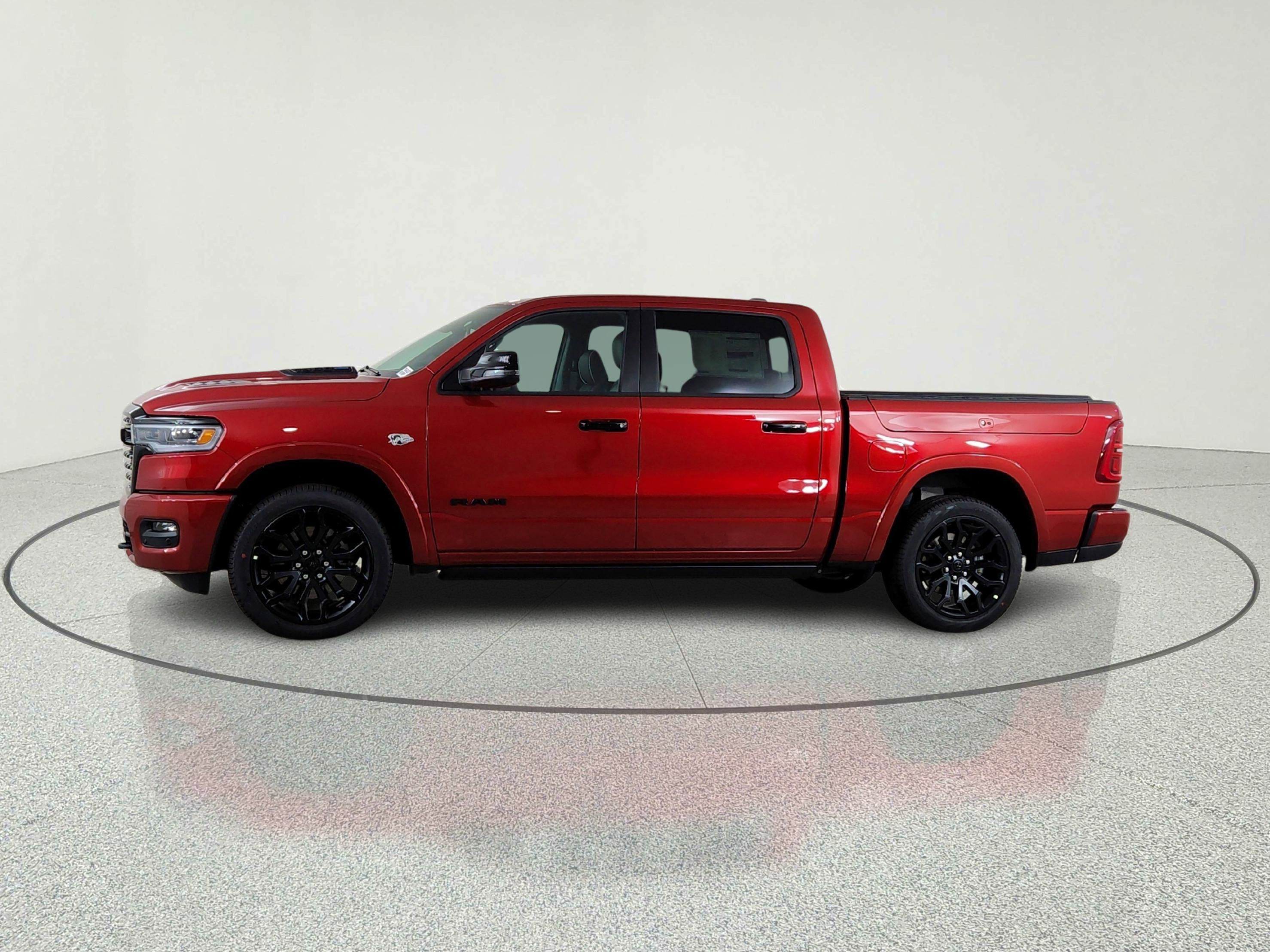 2026 RAM Ram 1500 RAM 1500 LIMITED CREW CAB 4X4 (144.5 IN WB 5 FT 7 IN BOX)