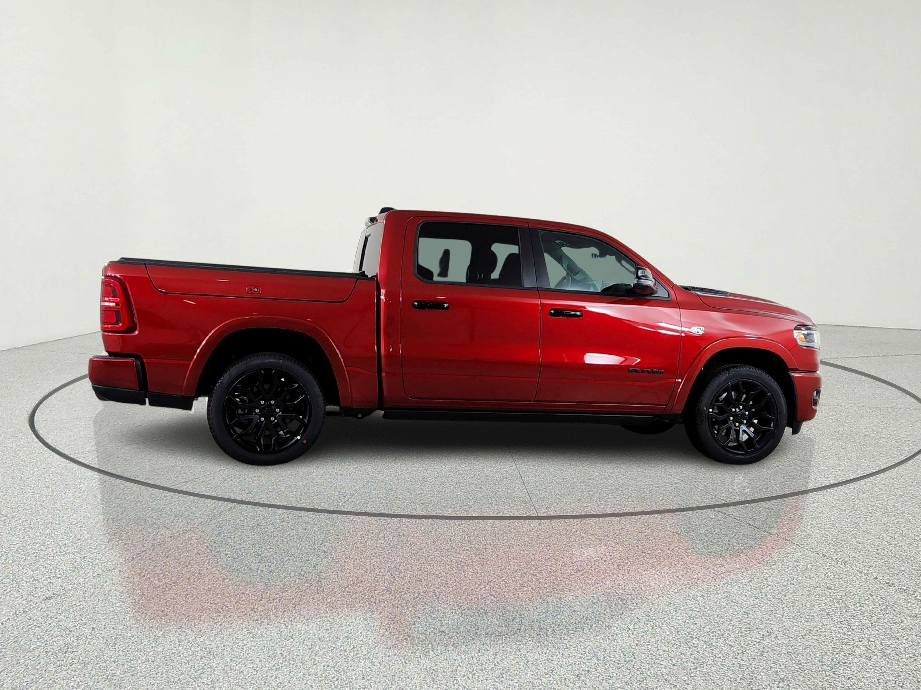 2026 RAM Ram 1500 RAM 1500 LIMITED CREW CAB 4X4 (144.5 IN WB 5 FT 7 IN BOX)