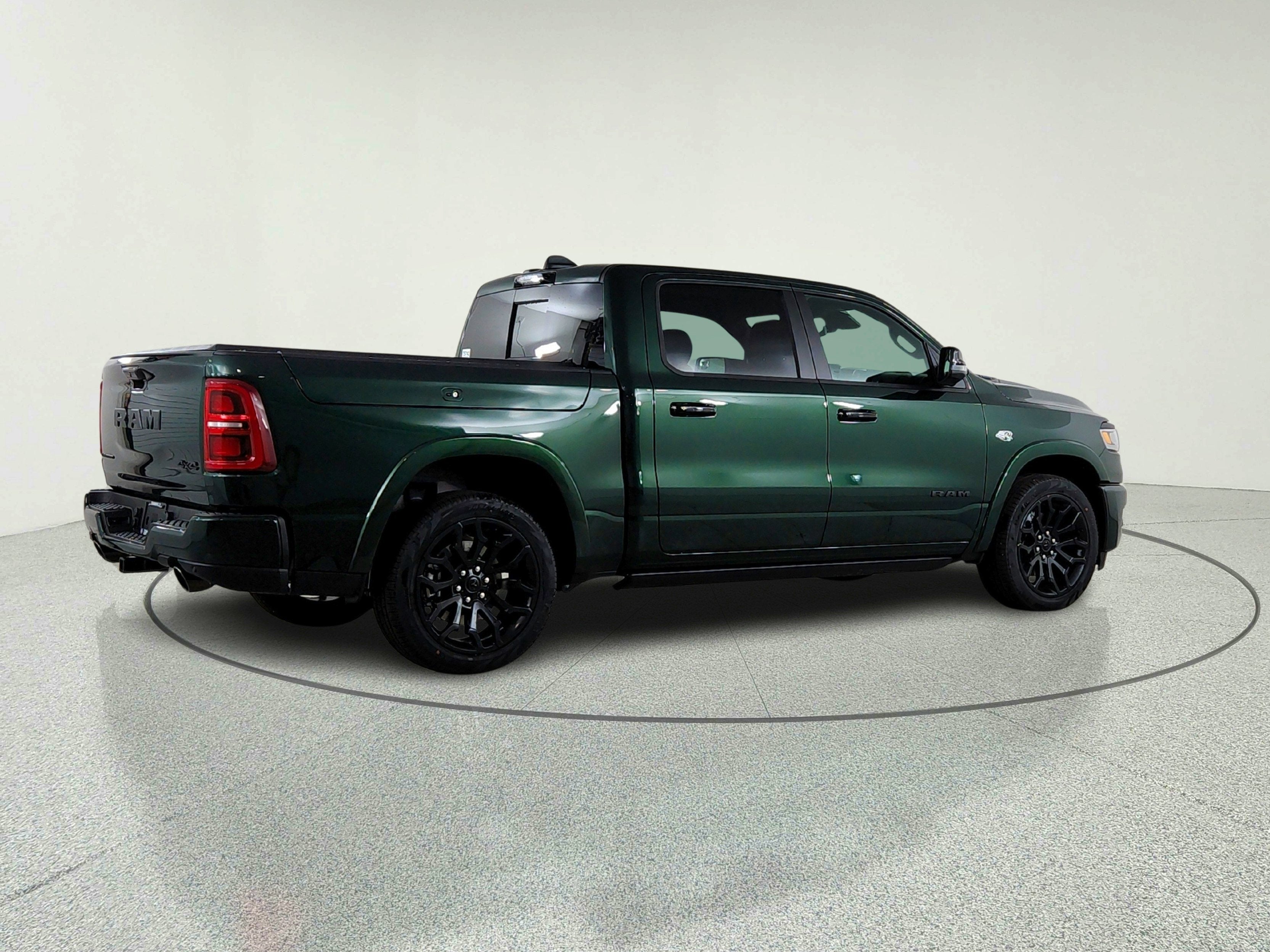 2026 RAM Ram 1500 RAM 1500 LIMITED CREW CAB 4X4 (144.5 IN WB 5 FT 7 IN BOX)