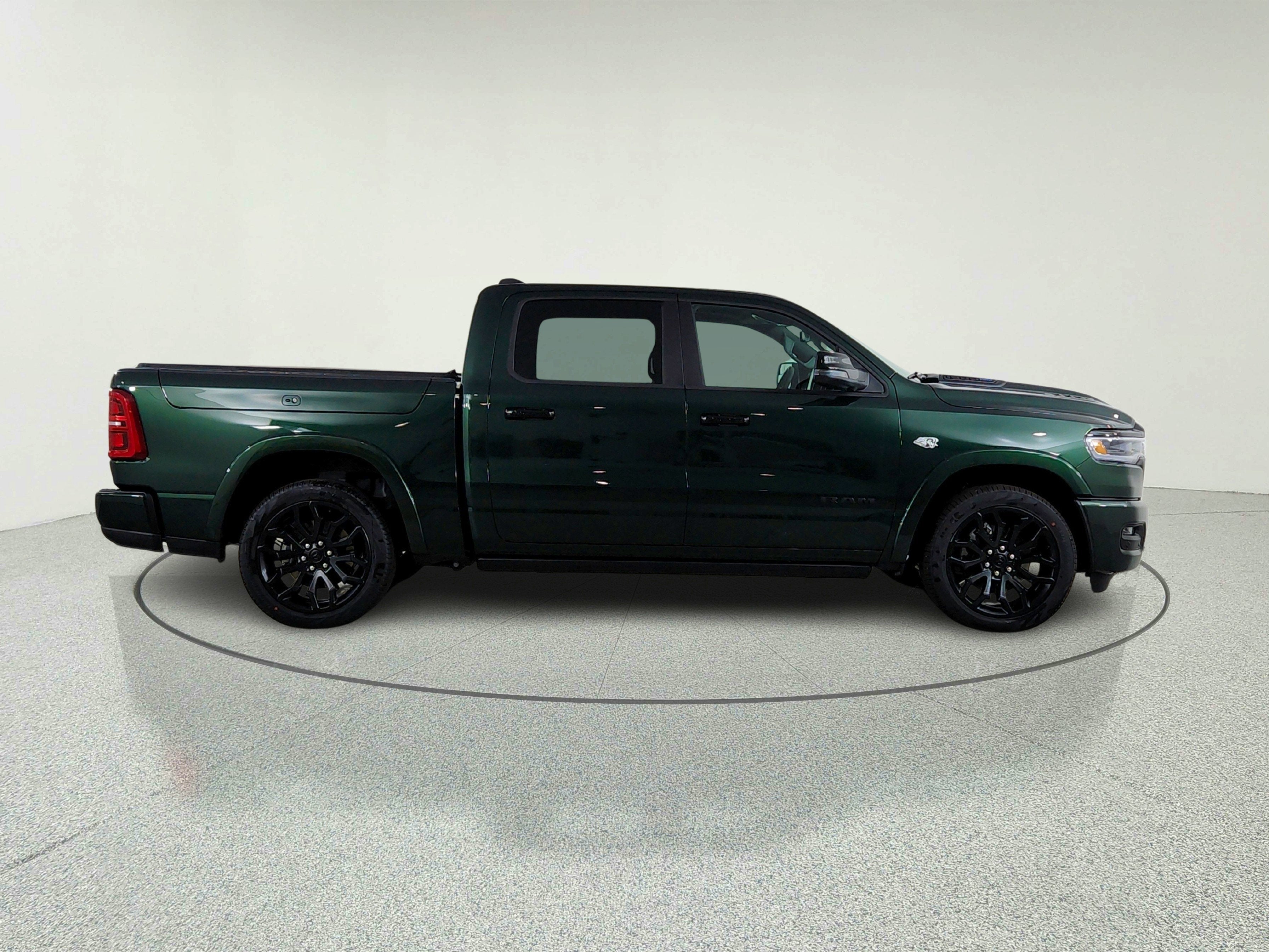 2026 RAM Ram 1500 RAM 1500 LIMITED CREW CAB 4X4 (144.5 IN WB 5 FT 7 IN BOX)