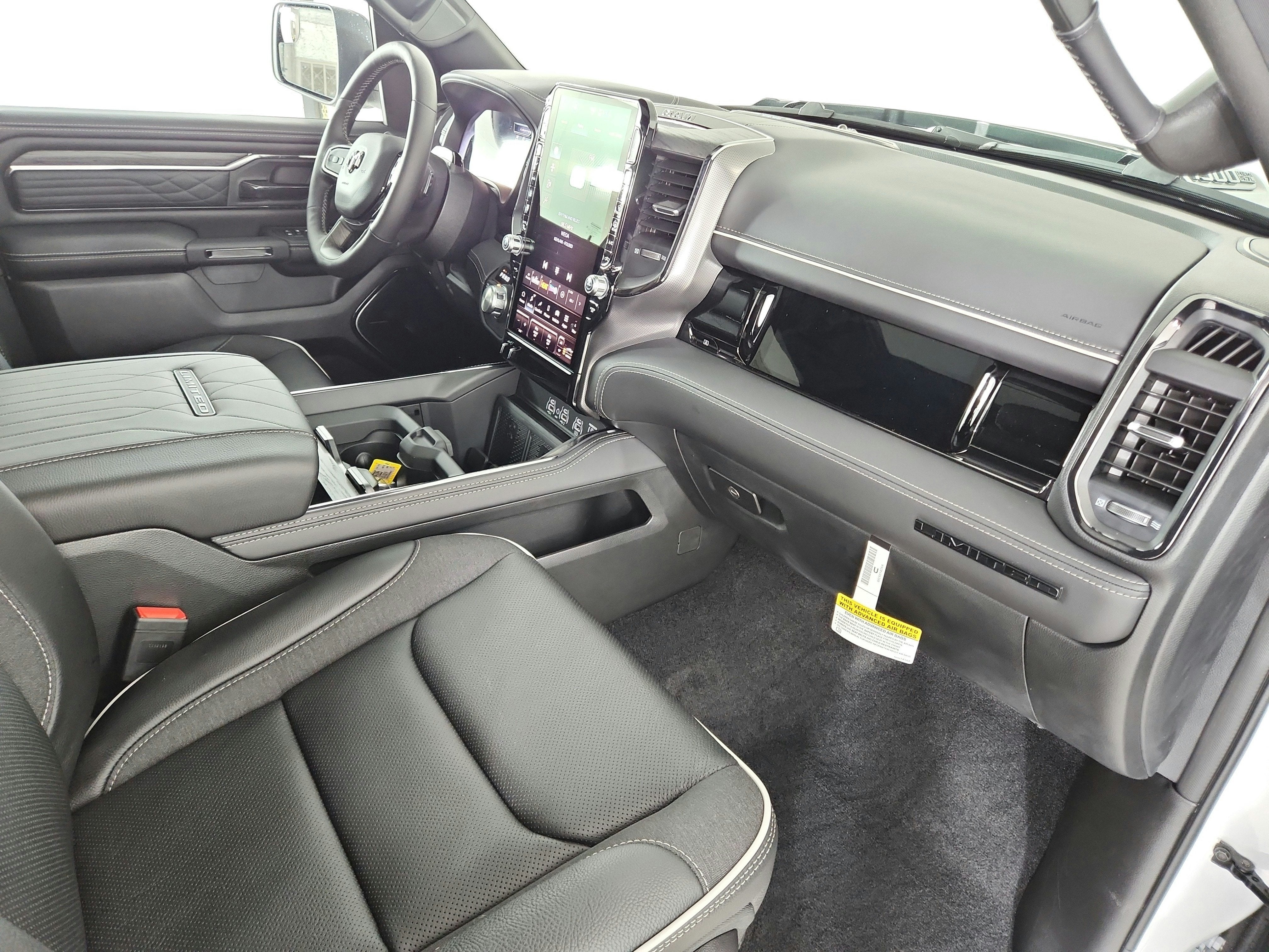 2027 RAM Ram 1500 Limited 4x4 Crew Cab 5'7" Box